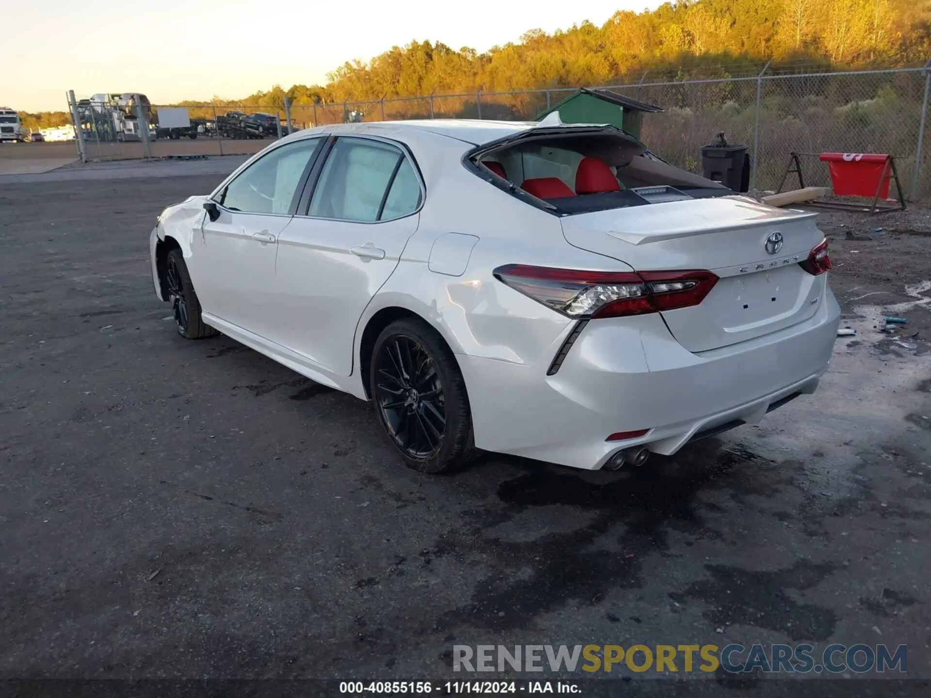 3 fotografías del automóvil dañado 4T1K61AKXPU165517 TOYOTA CAMRY 2023