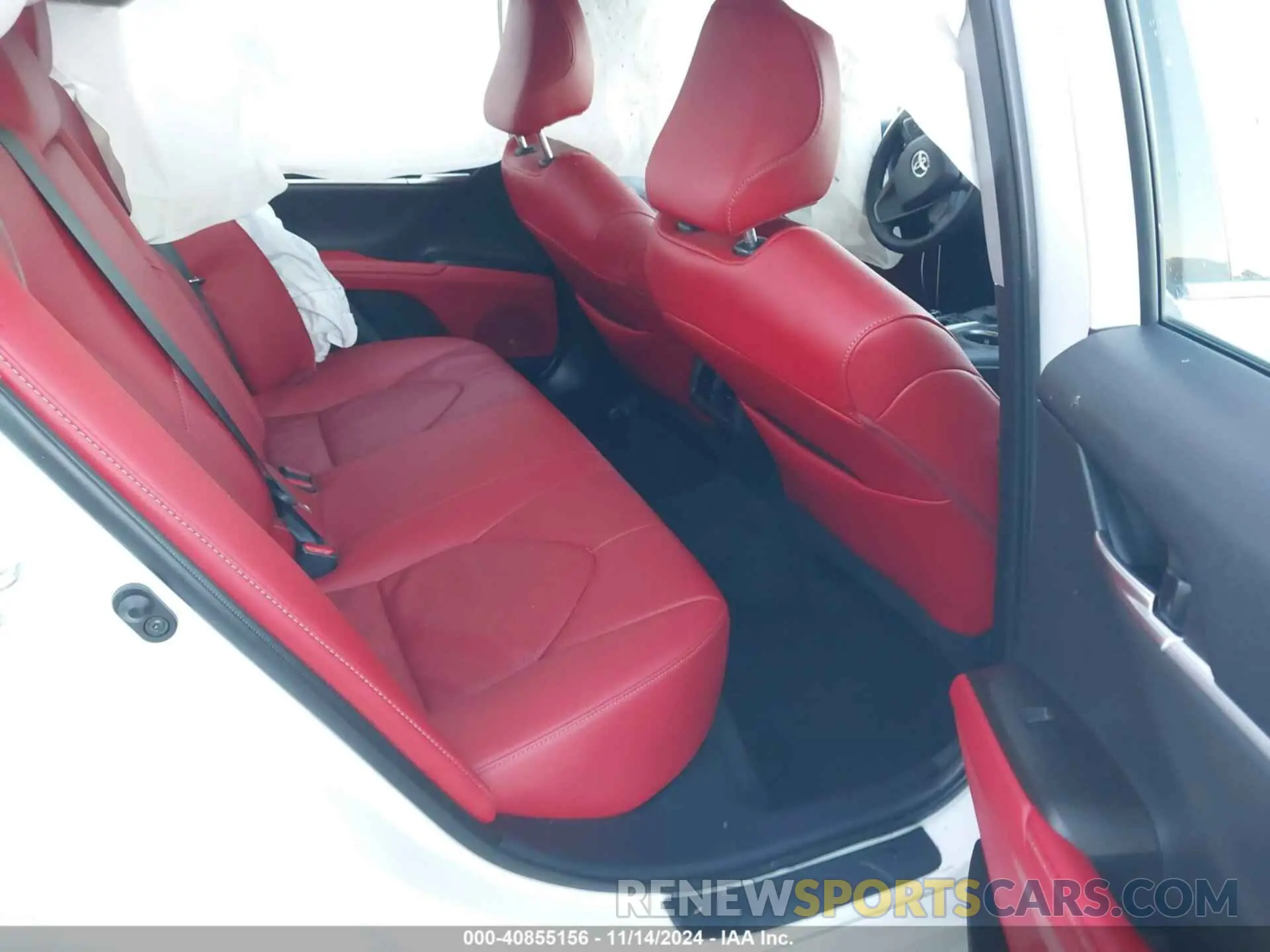8 fotografías del automóvil dañado 4T1K61AKXPU165517 TOYOTA CAMRY 2023