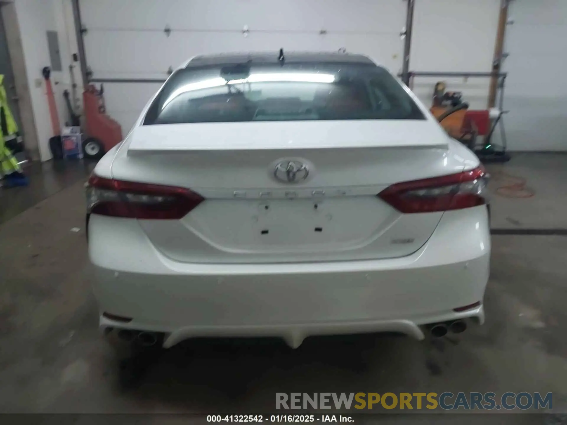 17 fotografías del automóvil dañado 4T1K61AKXPU793593 TOYOTA CAMRY 2023