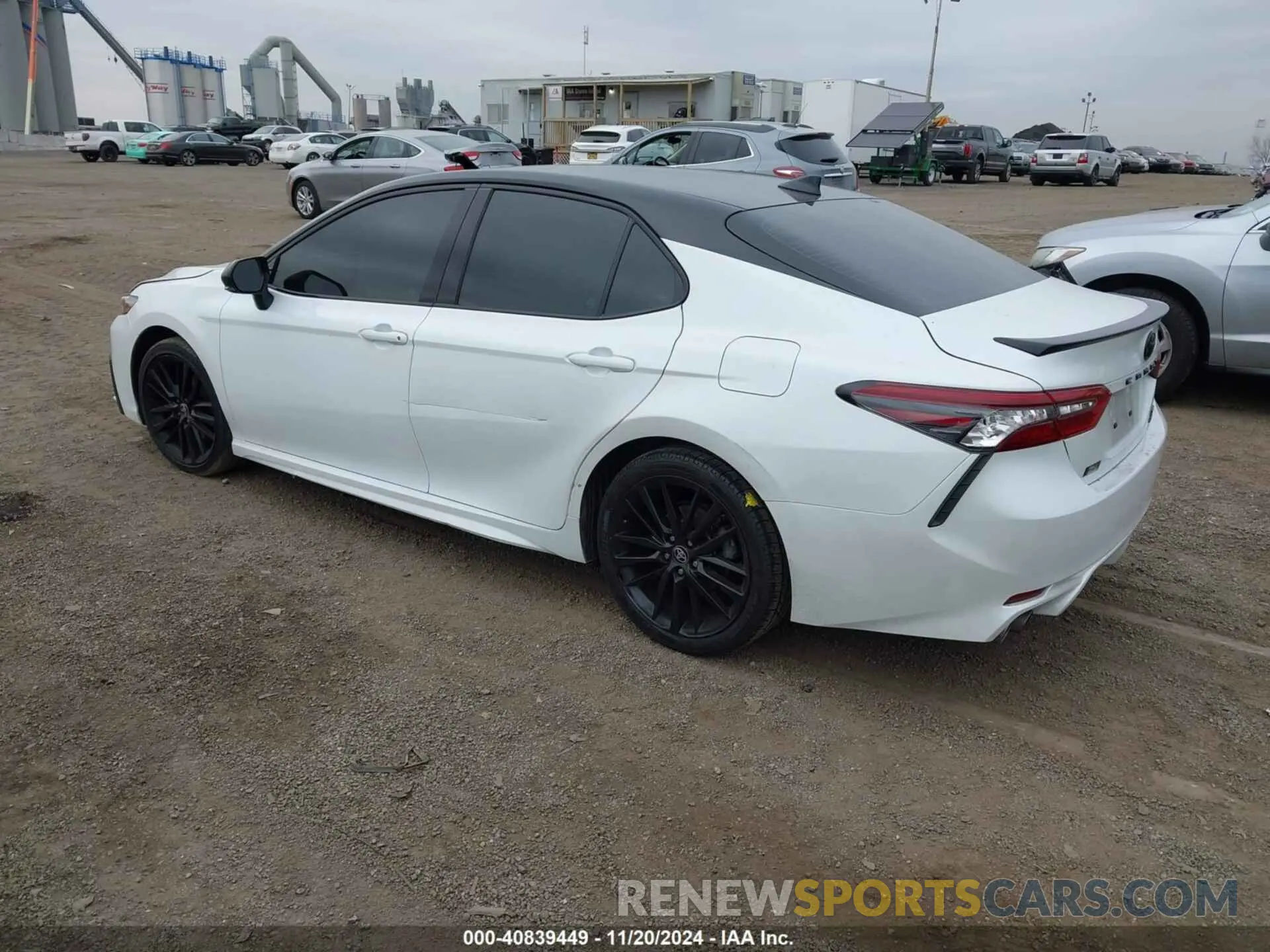 3 fotografías del automóvil dañado 4T1K61BK0PU096139 TOYOTA CAMRY 2023