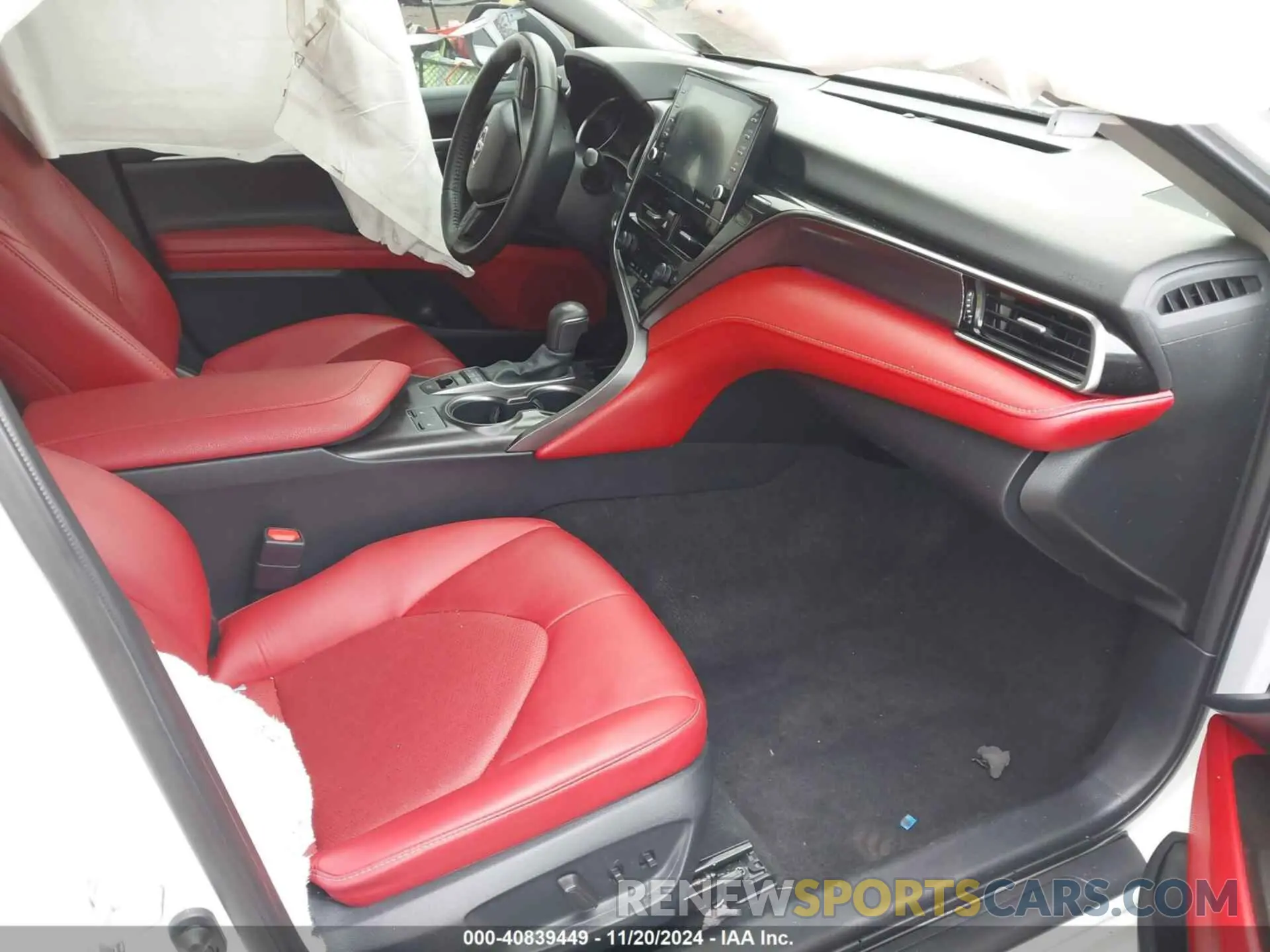 5 fotografías del automóvil dañado 4T1K61BK0PU096139 TOYOTA CAMRY 2023