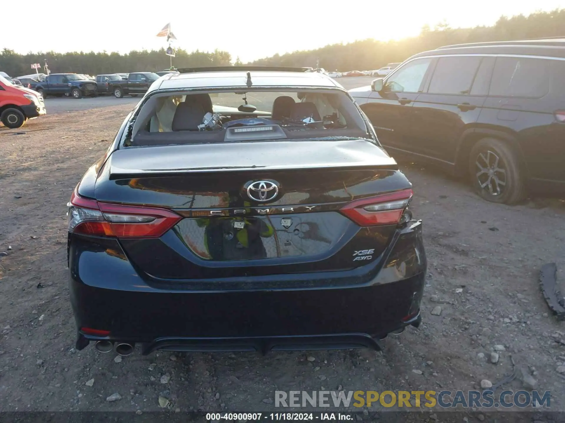 17 fotografías del automóvil dañado 4T1K61BK2PU083537 TOYOTA CAMRY 2023