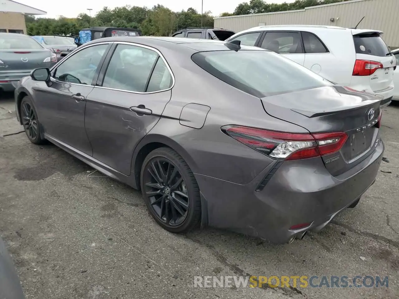 2 fotografías del automóvil dañado 4T1K61BK2PU094845 TOYOTA CAMRY 2023