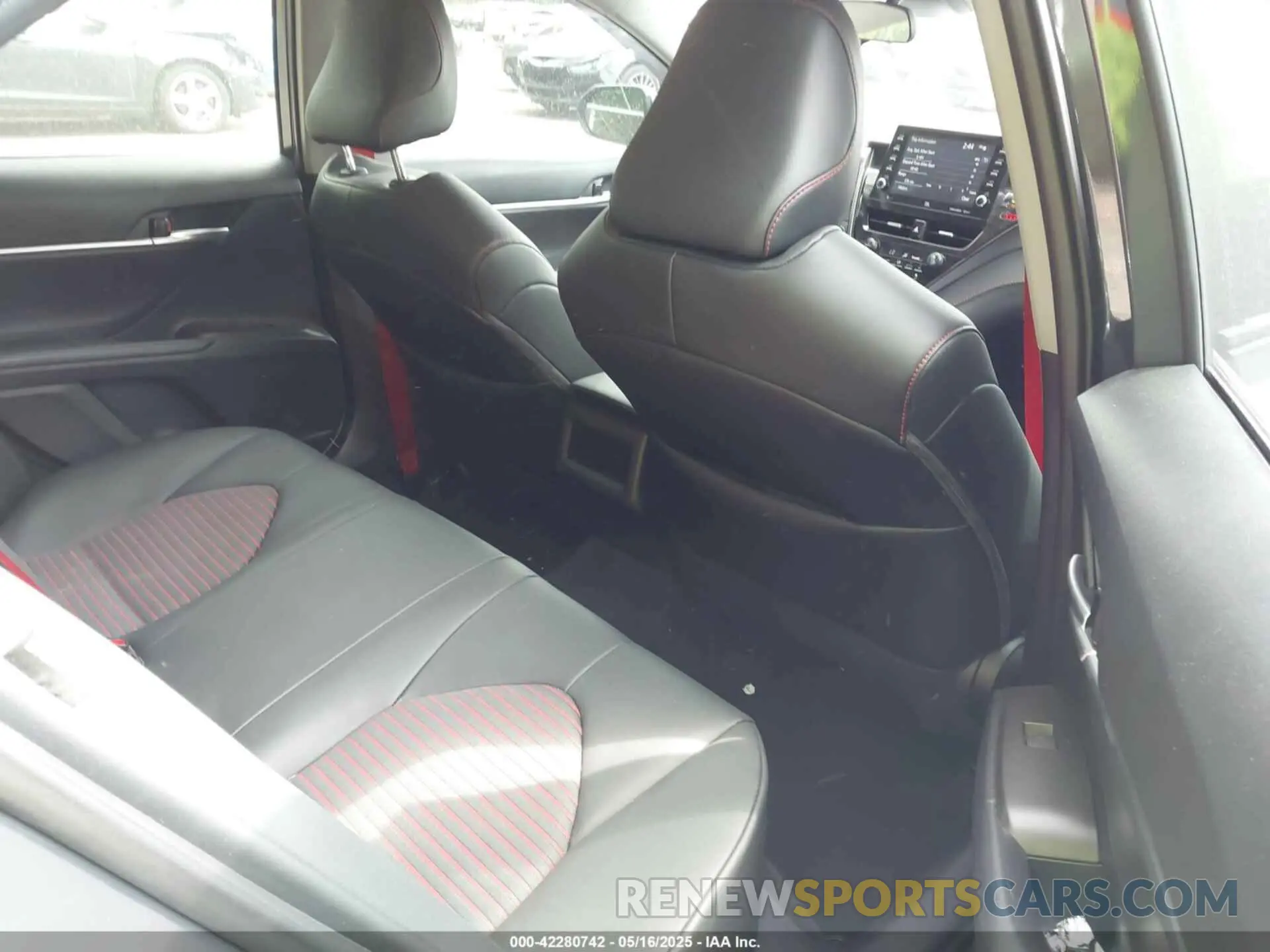 8 fotografías del automóvil dañado 4T1KZ1AK0PU085456 TOYOTA CAMRY 2023