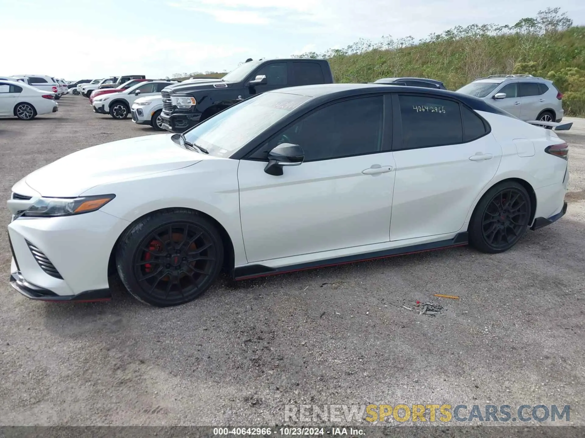 14 fotografías del automóvil dañado 4T1KZ1AK1PU072859 TOYOTA CAMRY 2023