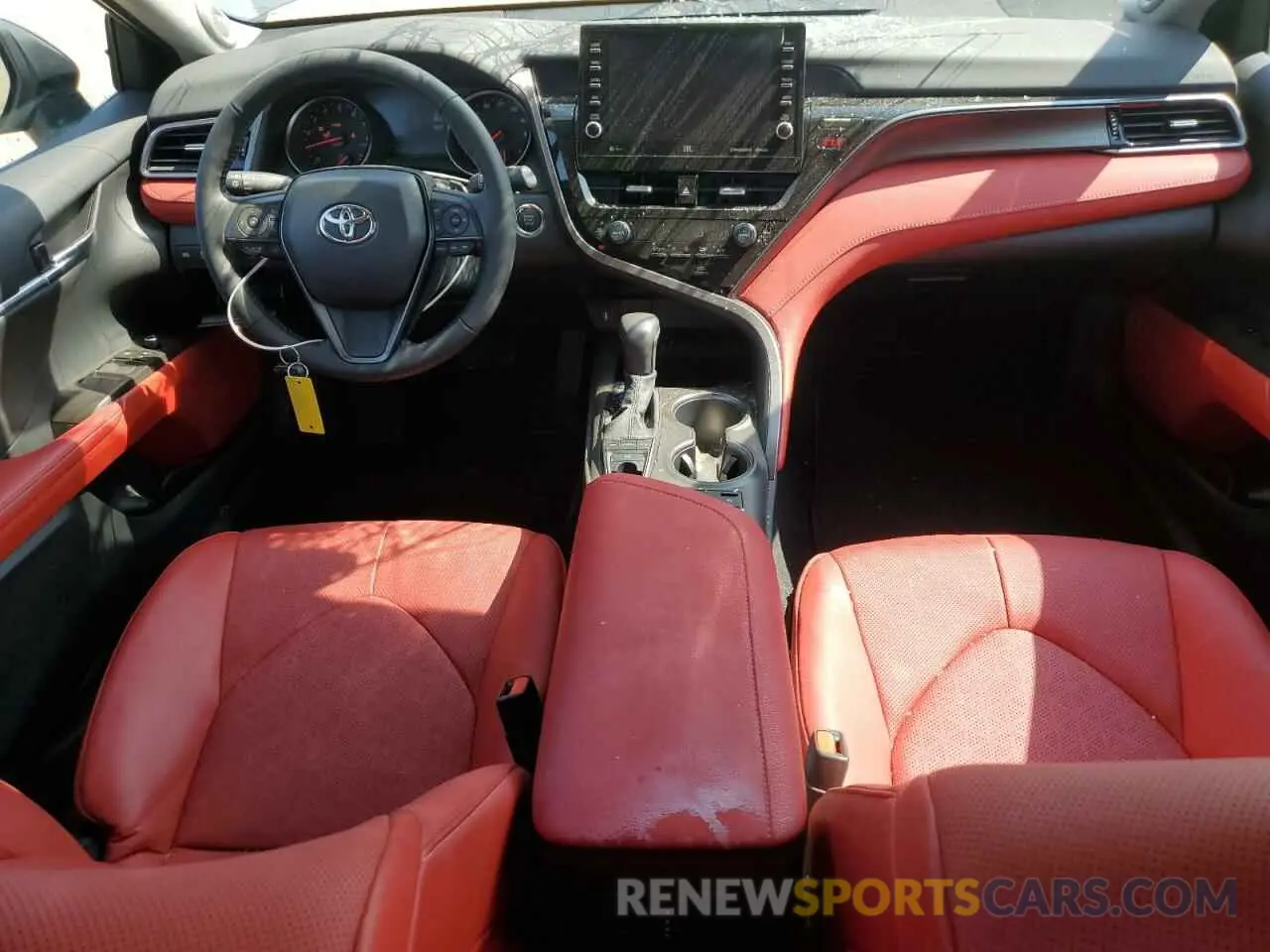 8 fotografías del automóvil dañado 4T1KZ1AK2PU078055 TOYOTA CAMRY 2023