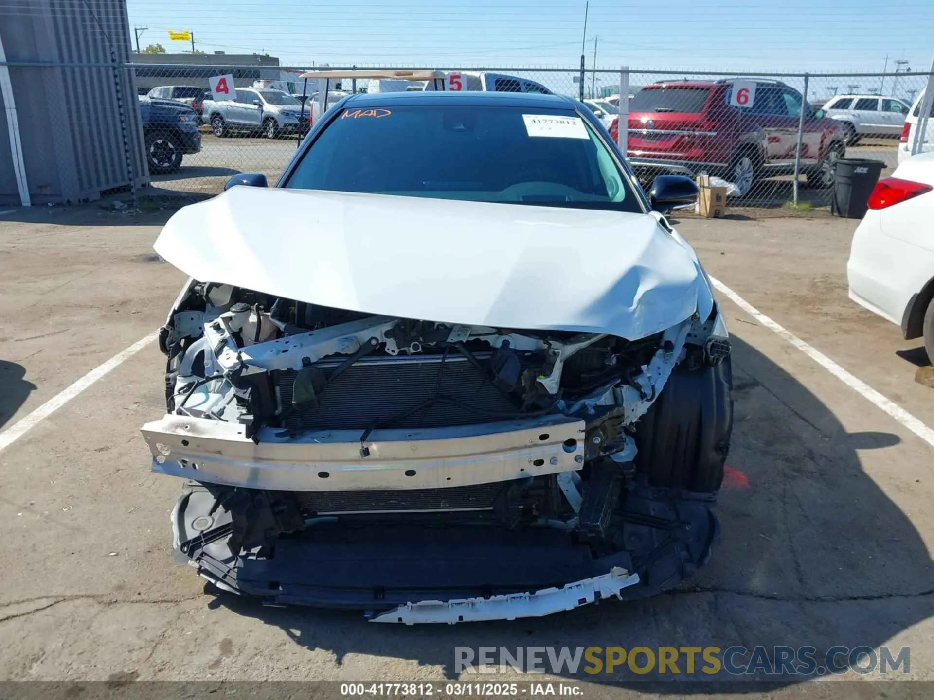 13 fotografías del automóvil dañado 4T1KZ1AK2PU086382 TOYOTA CAMRY 2023