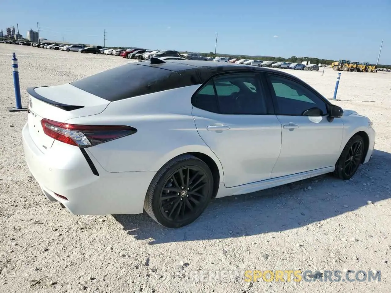 3 fotografías del automóvil dañado 4T1KZ1AK5PU084514 TOYOTA CAMRY 2023