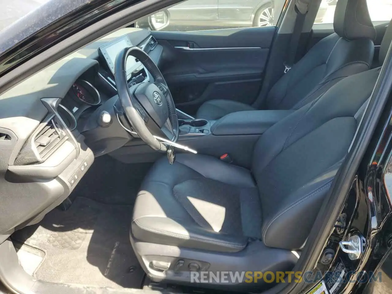 7 fotografías del automóvil dañado 4T1KZ1AK6PU074719 TOYOTA CAMRY 2023
