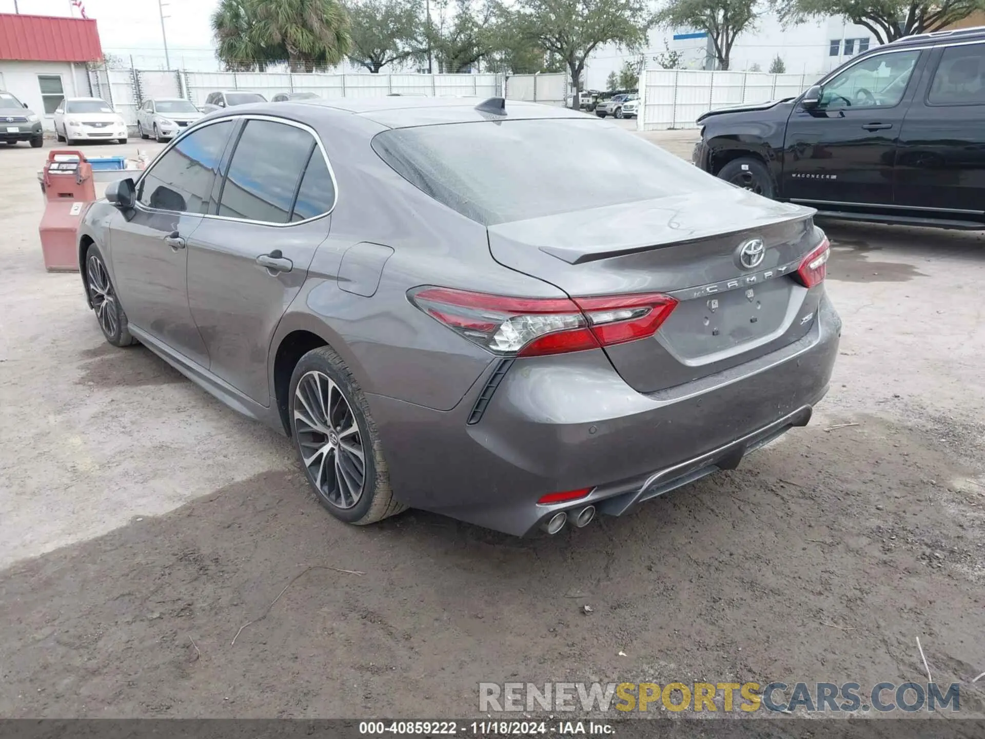 3 fotografías del automóvil dañado 4T1KZ1AK7PU077158 TOYOTA CAMRY 2023