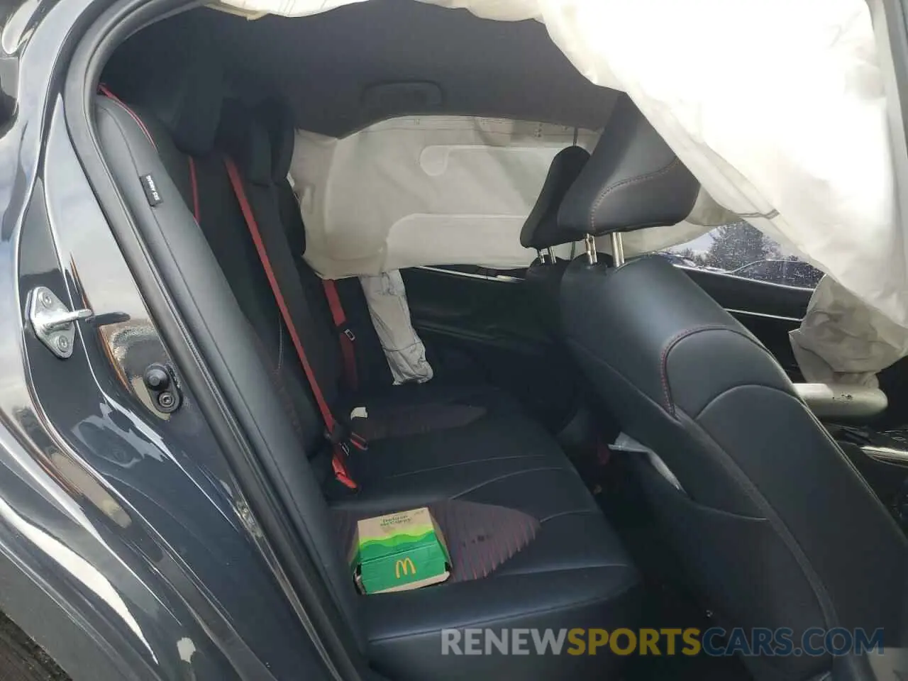 10 fotografías del automóvil dañado 4T1KZ1AK7PU077726 TOYOTA CAMRY 2023