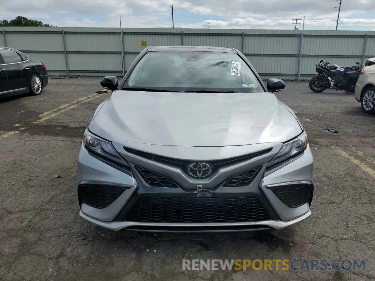 5 fotografías del automóvil dañado 4T1KZ1AKXPU076442 TOYOTA CAMRY 2023