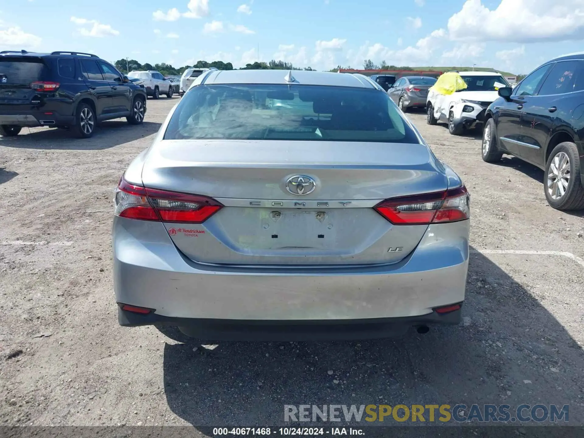 16 fotografías del automóvil dañado 4T1R11AK4PU102538 TOYOTA CAMRY 2023