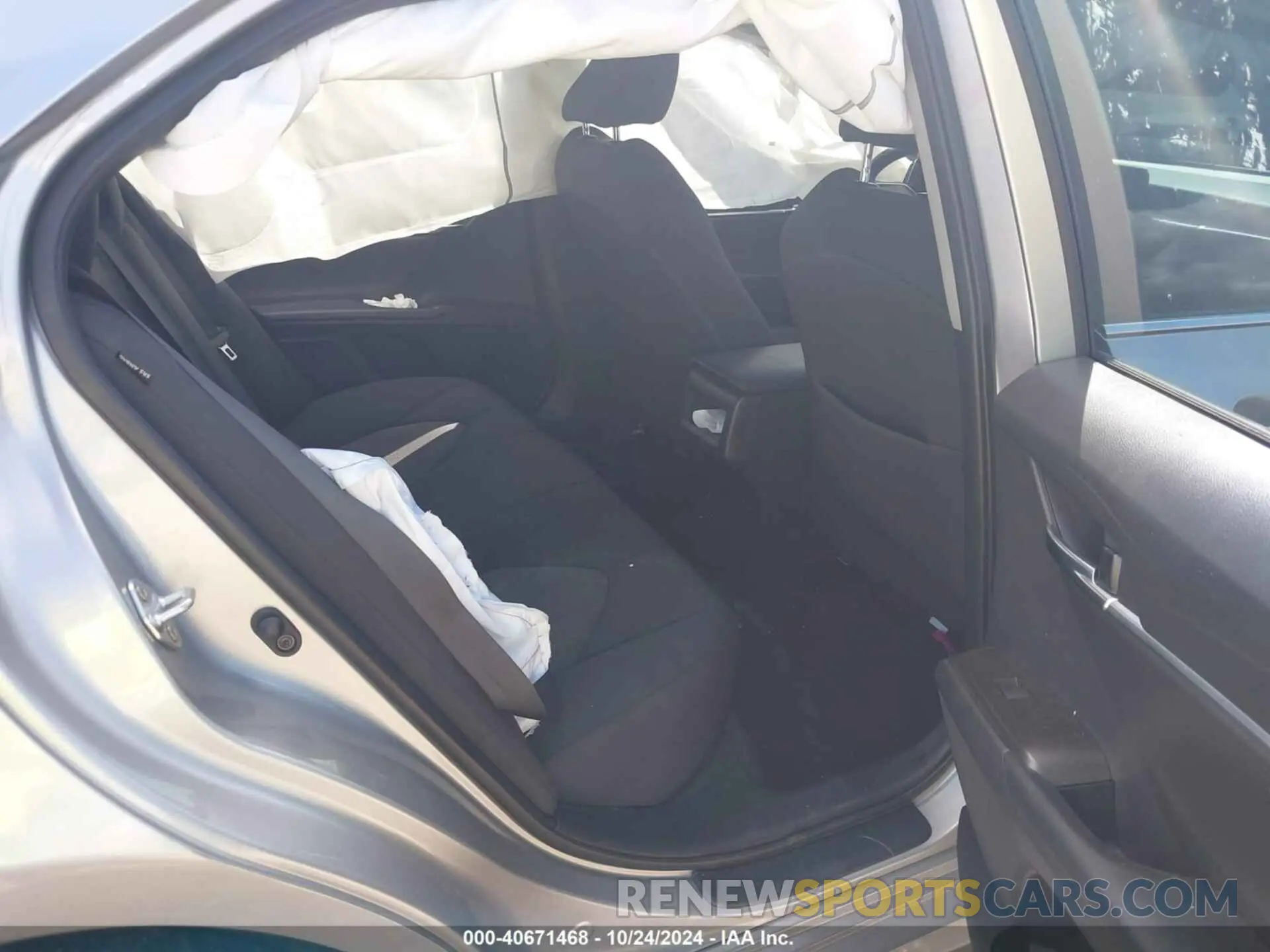 8 fotografías del automóvil dañado 4T1R11AK4PU102538 TOYOTA CAMRY 2023