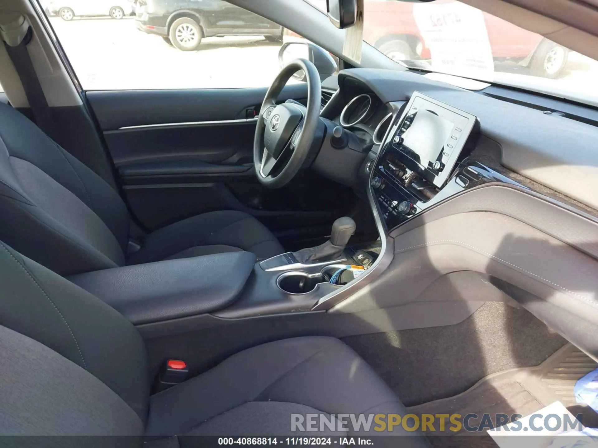5 fotografías del automóvil dañado 4T1R11AK4PU170063 TOYOTA CAMRY 2023