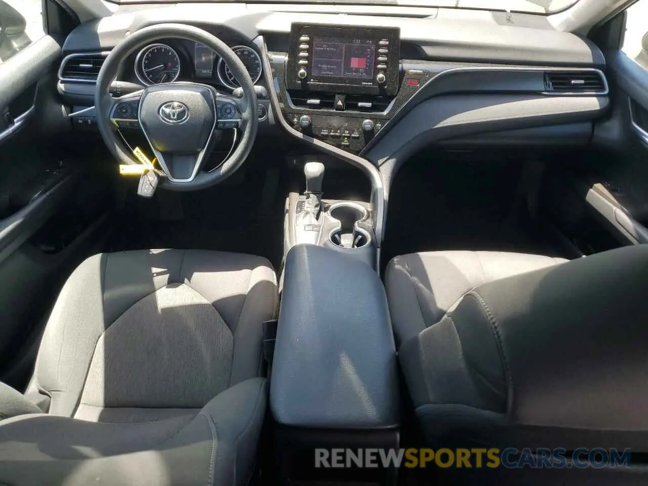 8 fotografías del automóvil dañado 4T1R11AK5PU102063 TOYOTA CAMRY 2023