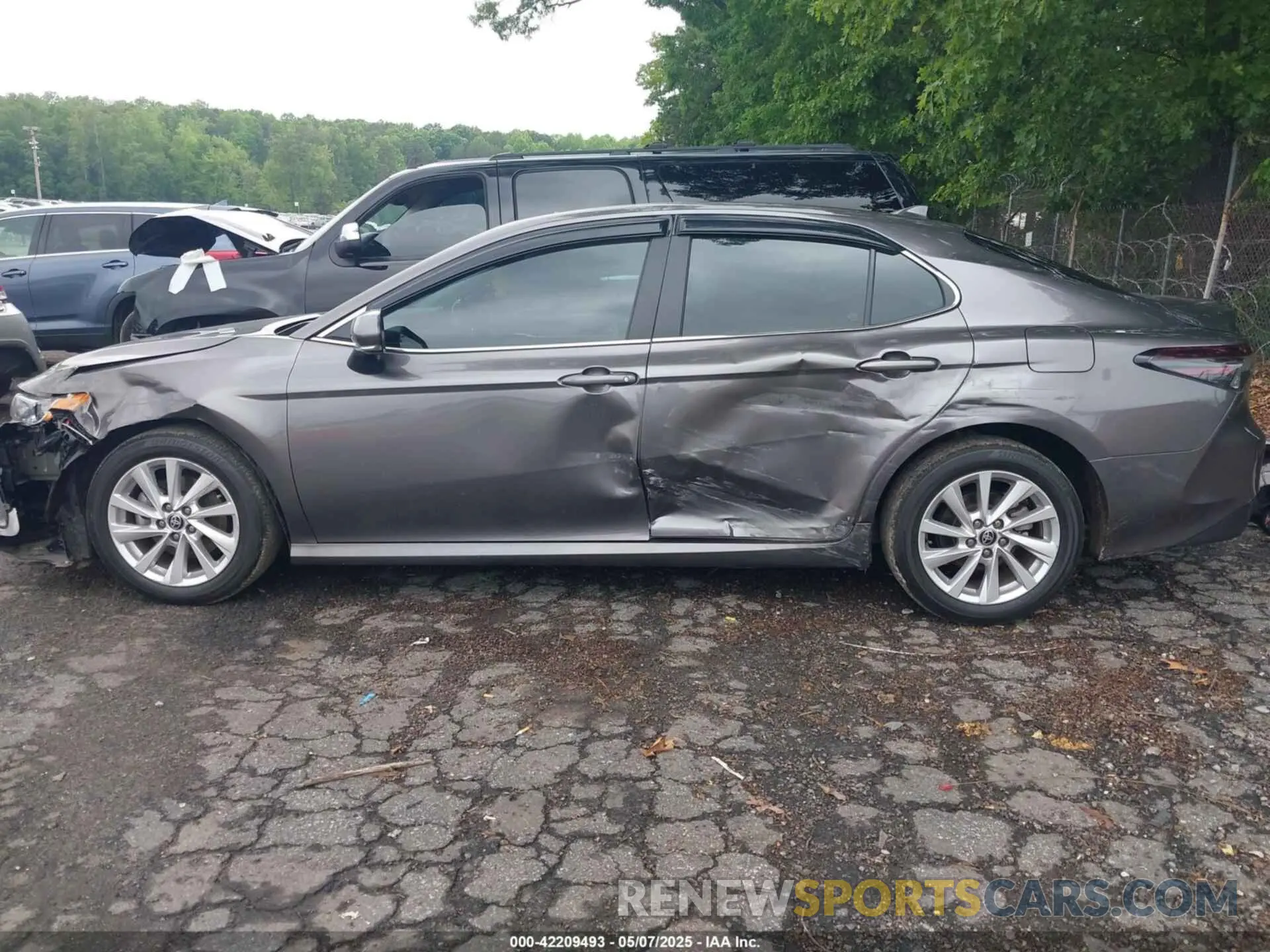 14 fotografías del automóvil dañado 4T1R11AK5PU163915 TOYOTA CAMRY 2023