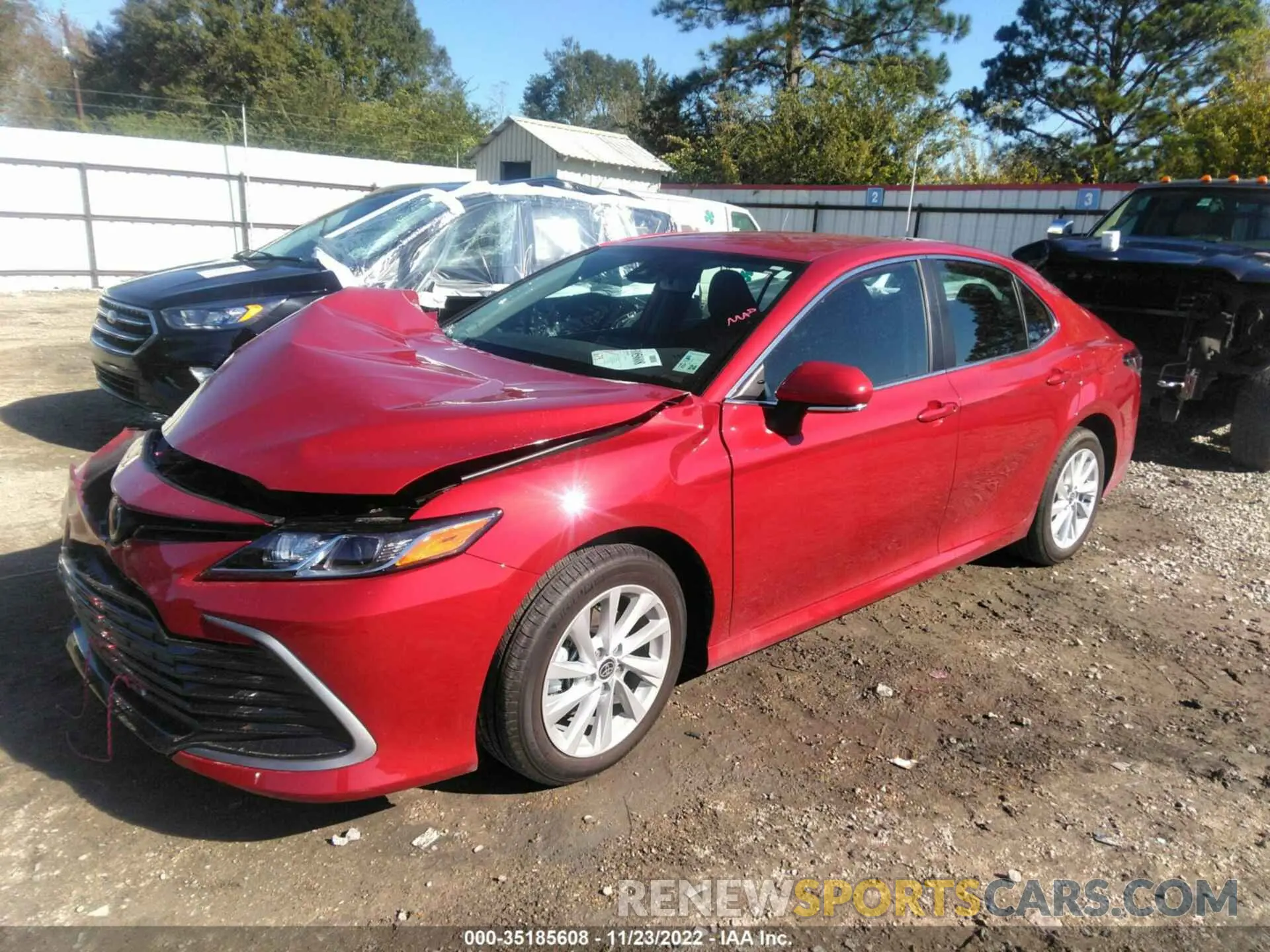 2 fotografías del automóvil dañado 4T1R11AK6PU100998 TOYOTA CAMRY 2023