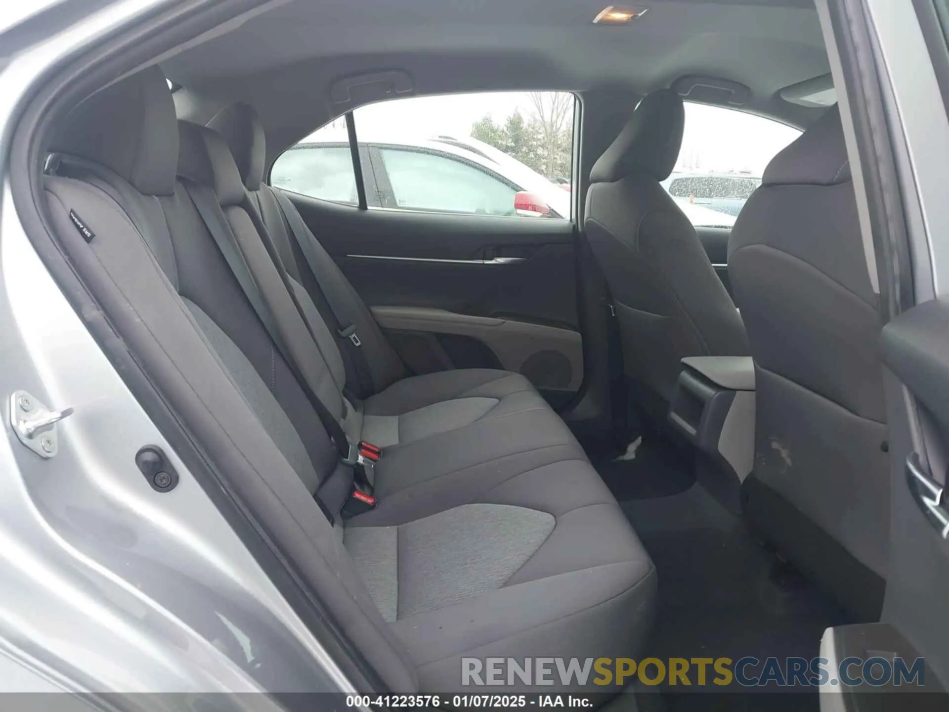 8 fotografías del automóvil dañado 4T1R11AK9PU127967 TOYOTA CAMRY 2023