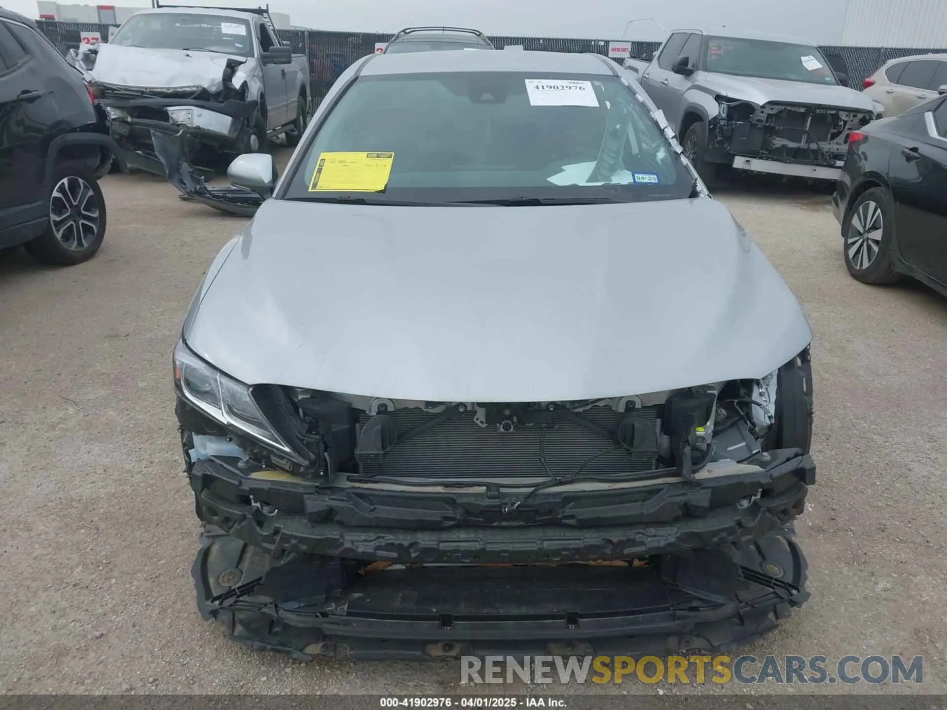 12 fotografías del automóvil dañado 4T1R11AKXPU152098 TOYOTA CAMRY 2023