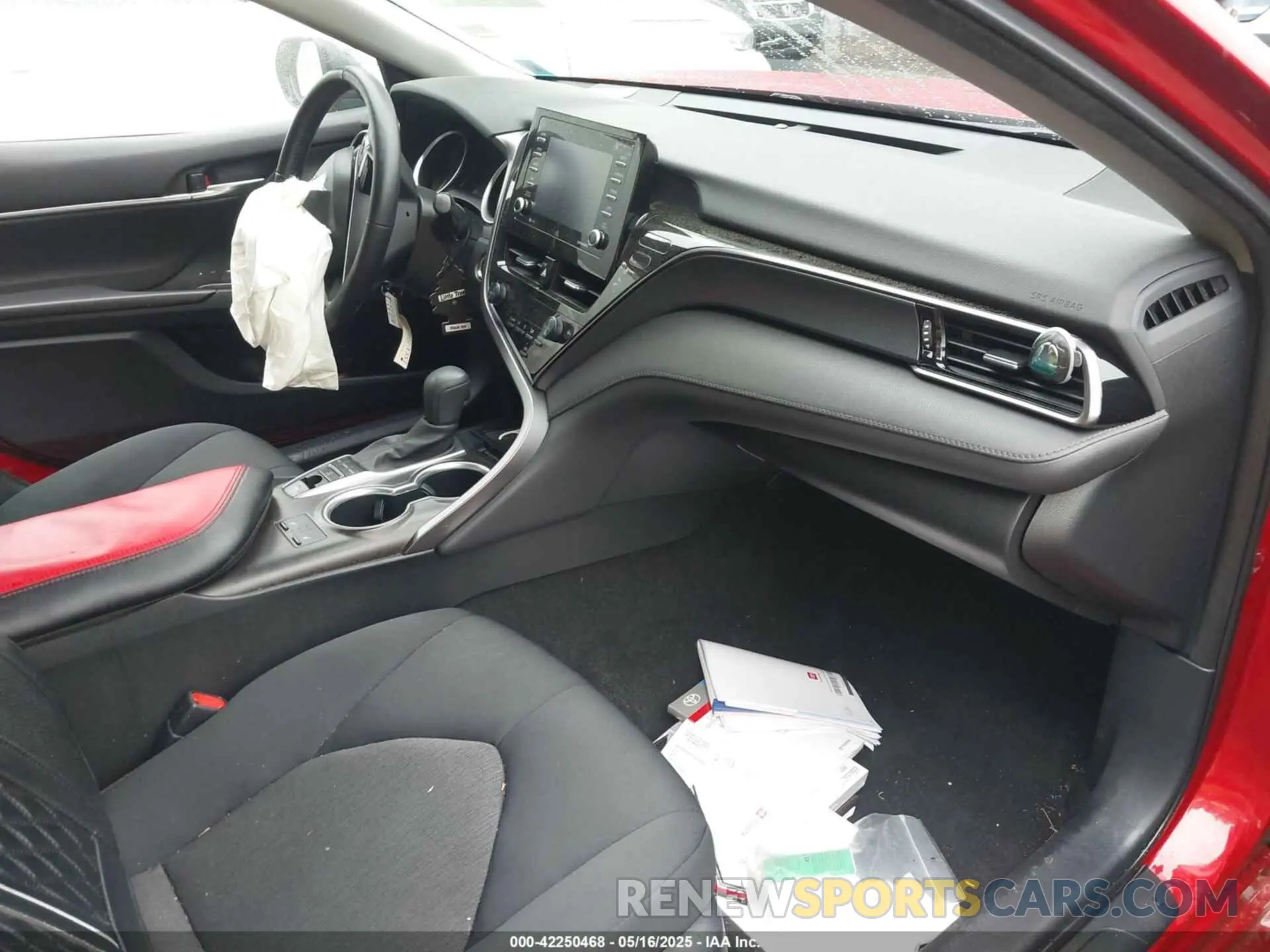 5 fotografías del automóvil dañado 4T1R11BK3PU096651 TOYOTA CAMRY 2023