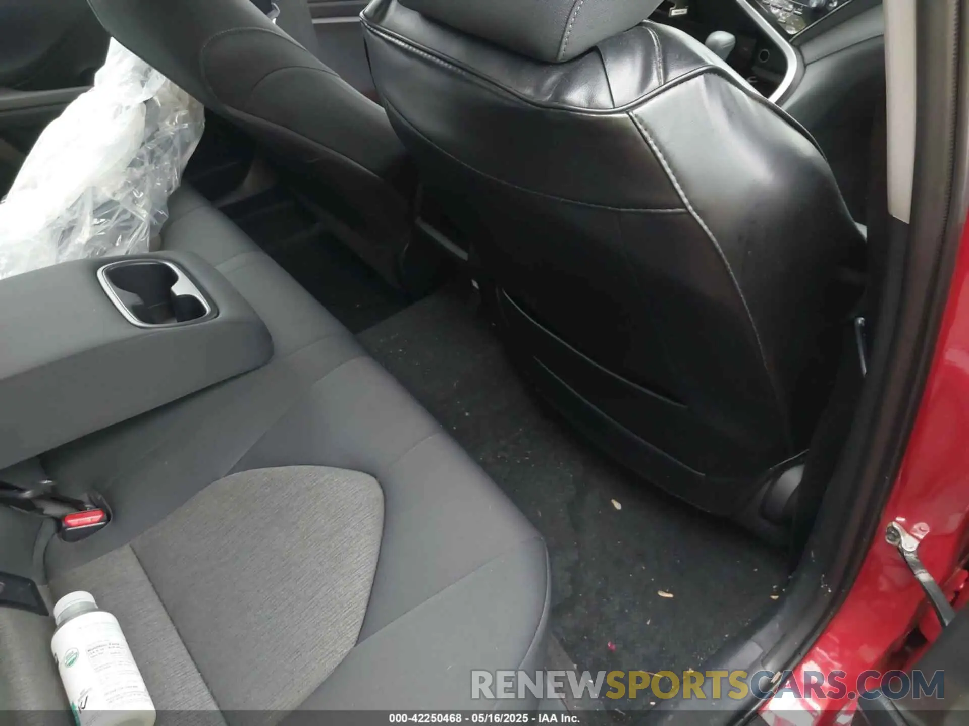 8 fotografías del automóvil dañado 4T1R11BK3PU096651 TOYOTA CAMRY 2023