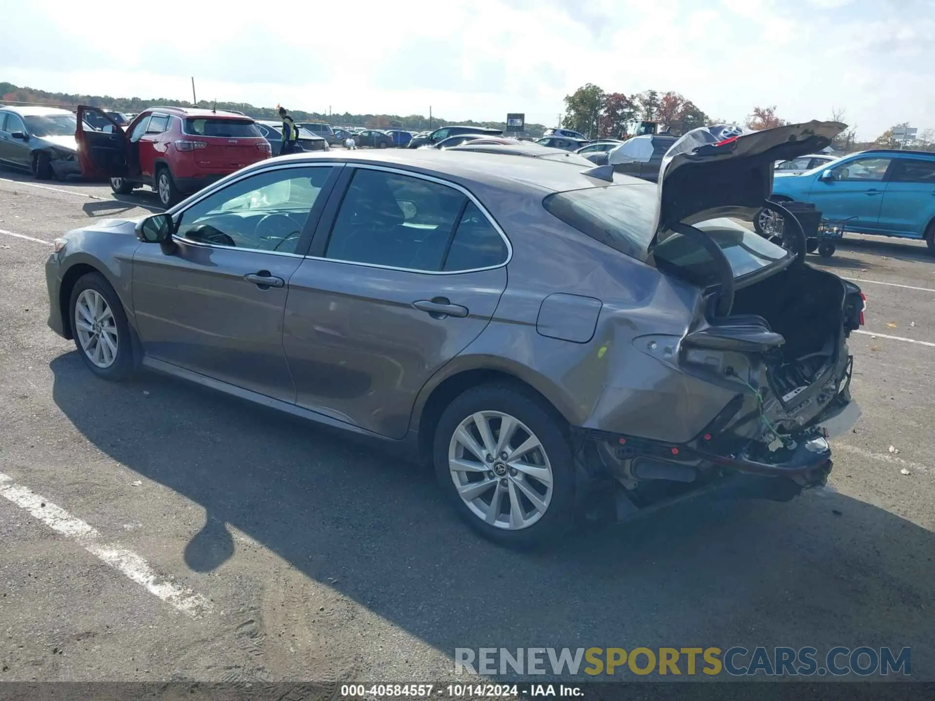 3 fotografías del automóvil dañado 4T1R11BK6PU080699 TOYOTA CAMRY 2023