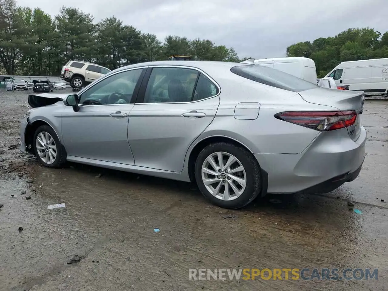 2 fotografías del automóvil dañado 4T1R11BKXPU096050 TOYOTA CAMRY 2023