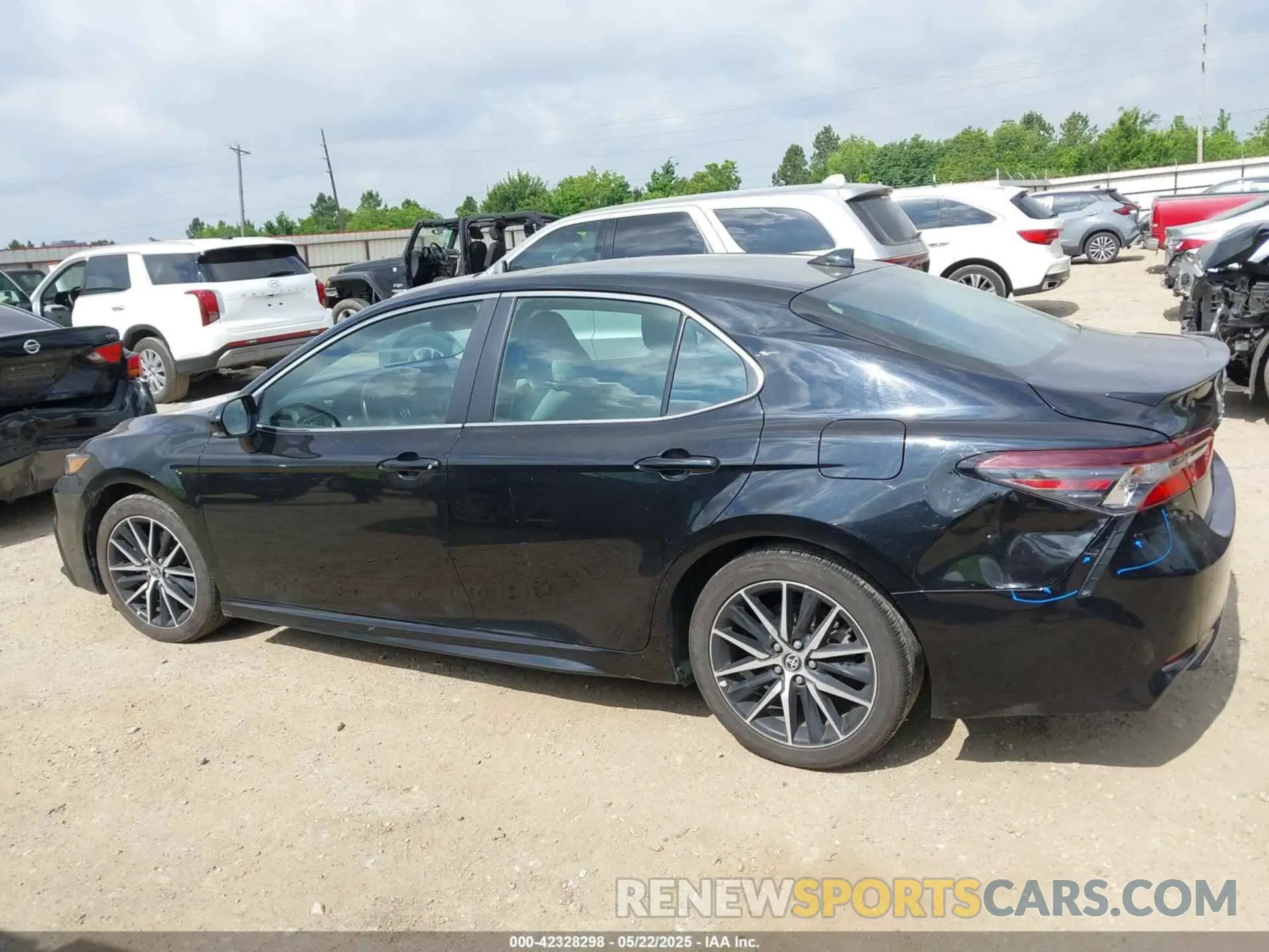 14 fotografías del automóvil dañado 4T1S11AK0PU155335 TOYOTA CAMRY 2023