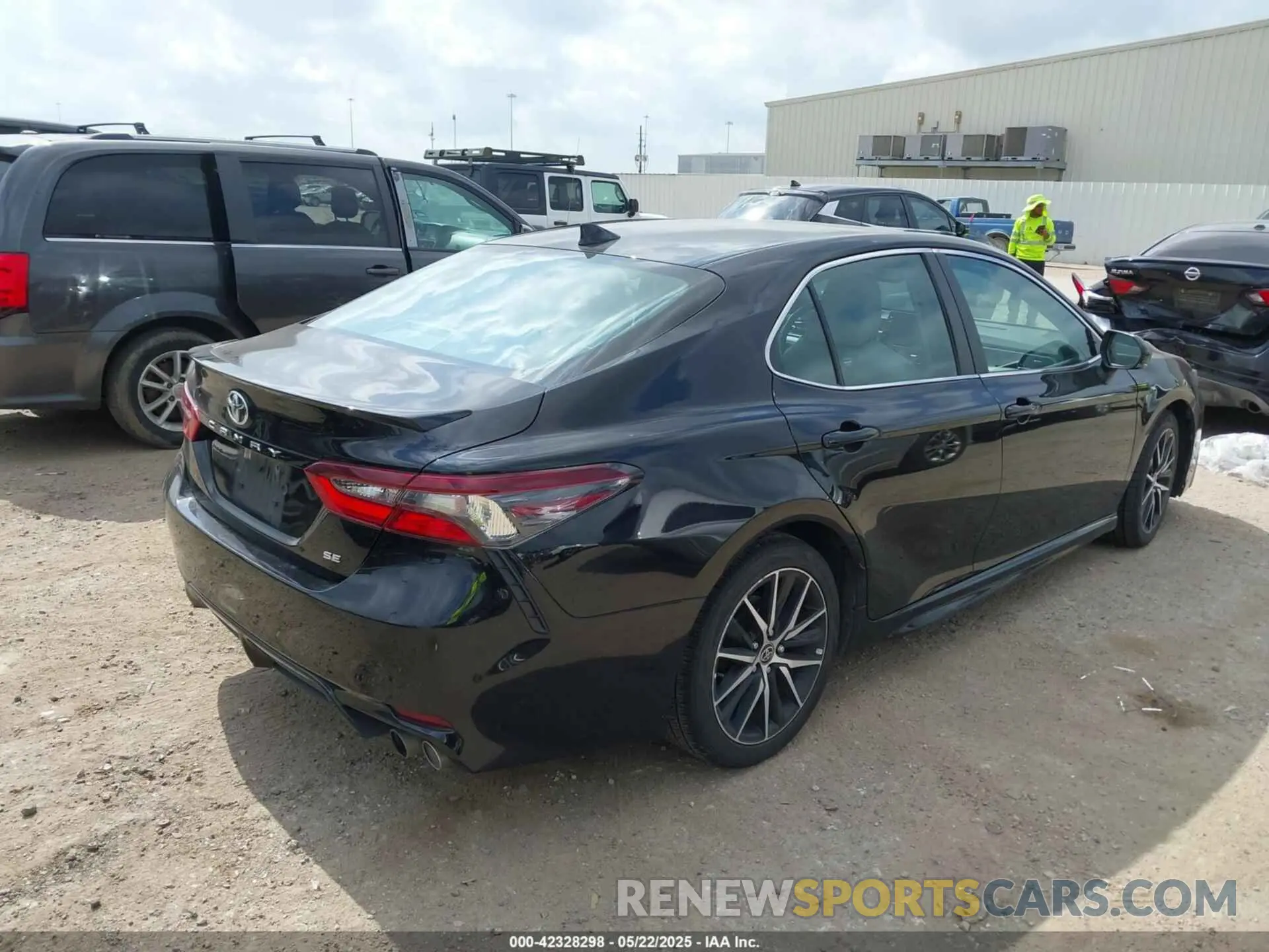 4 fotografías del automóvil dañado 4T1S11AK0PU155335 TOYOTA CAMRY 2023