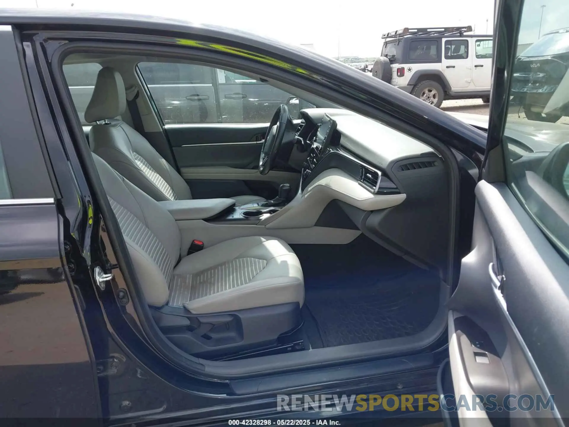 5 fotografías del automóvil dañado 4T1S11AK0PU155335 TOYOTA CAMRY 2023