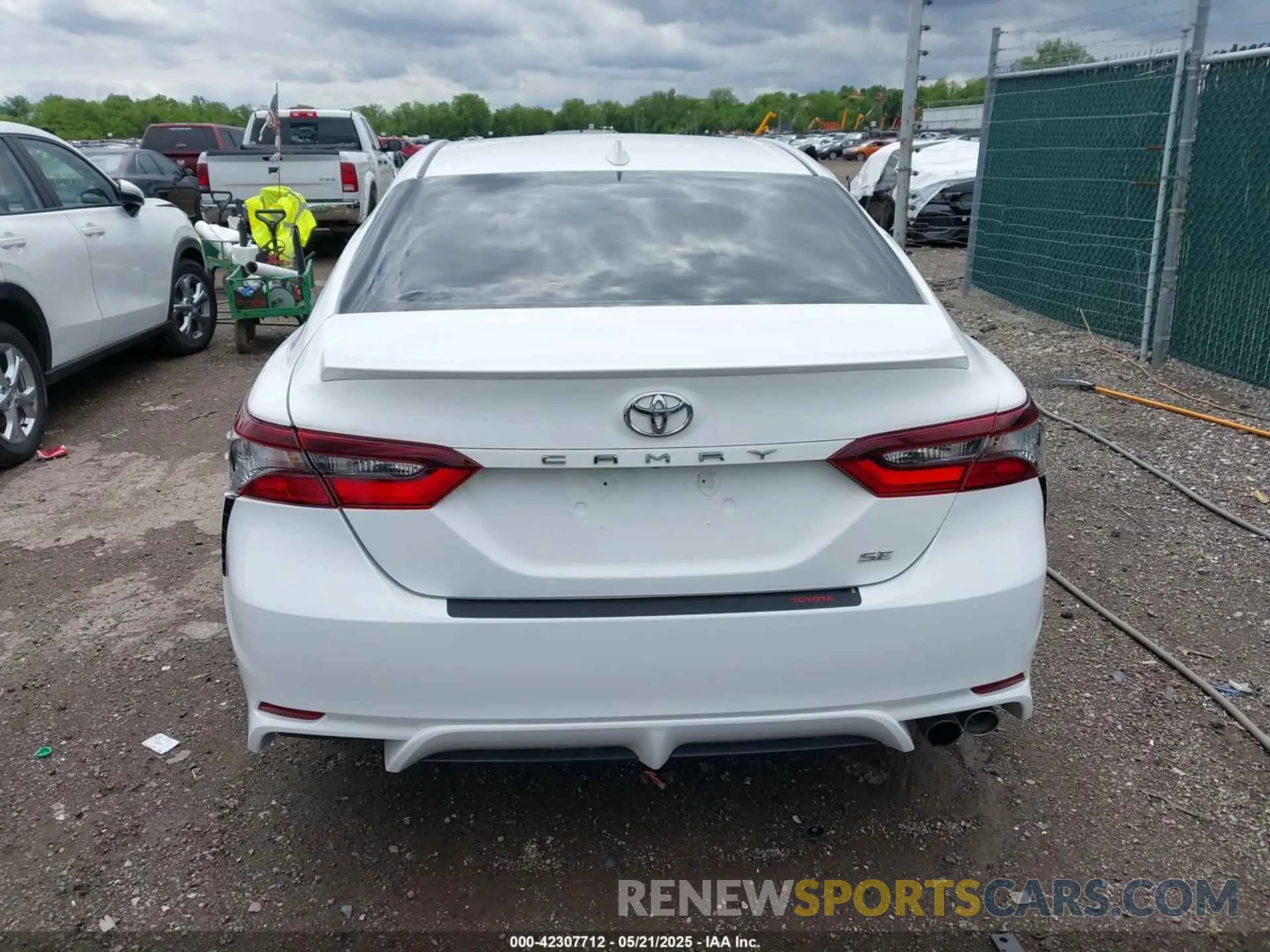 16 fotografías del automóvil dañado 4T1S11AK8PU110725 TOYOTA CAMRY 2023
