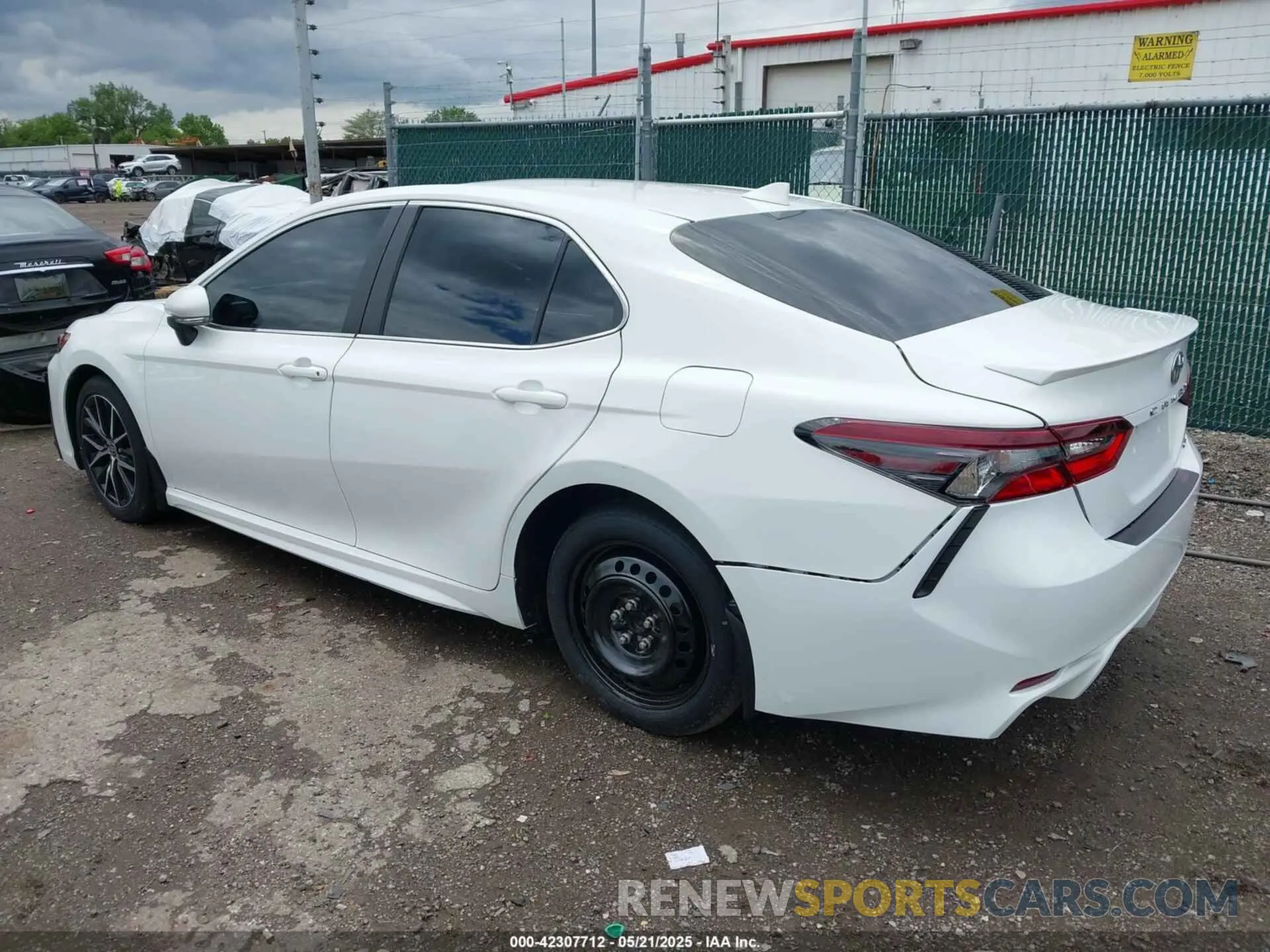 3 fotografías del automóvil dañado 4T1S11AK8PU110725 TOYOTA CAMRY 2023