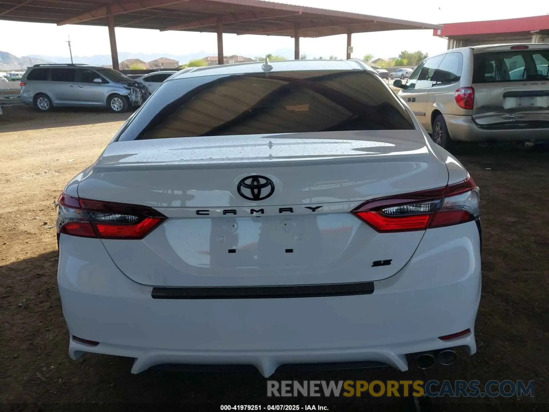 16 fotografías del automóvil dañado 4T1S11AK9PU143376 TOYOTA CAMRY 2023