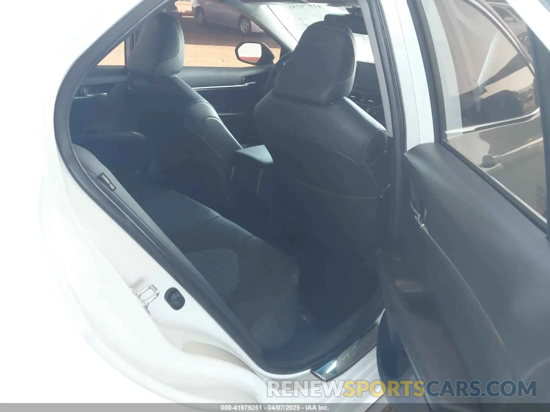 8 fotografías del automóvil dañado 4T1S11AK9PU143376 TOYOTA CAMRY 2023