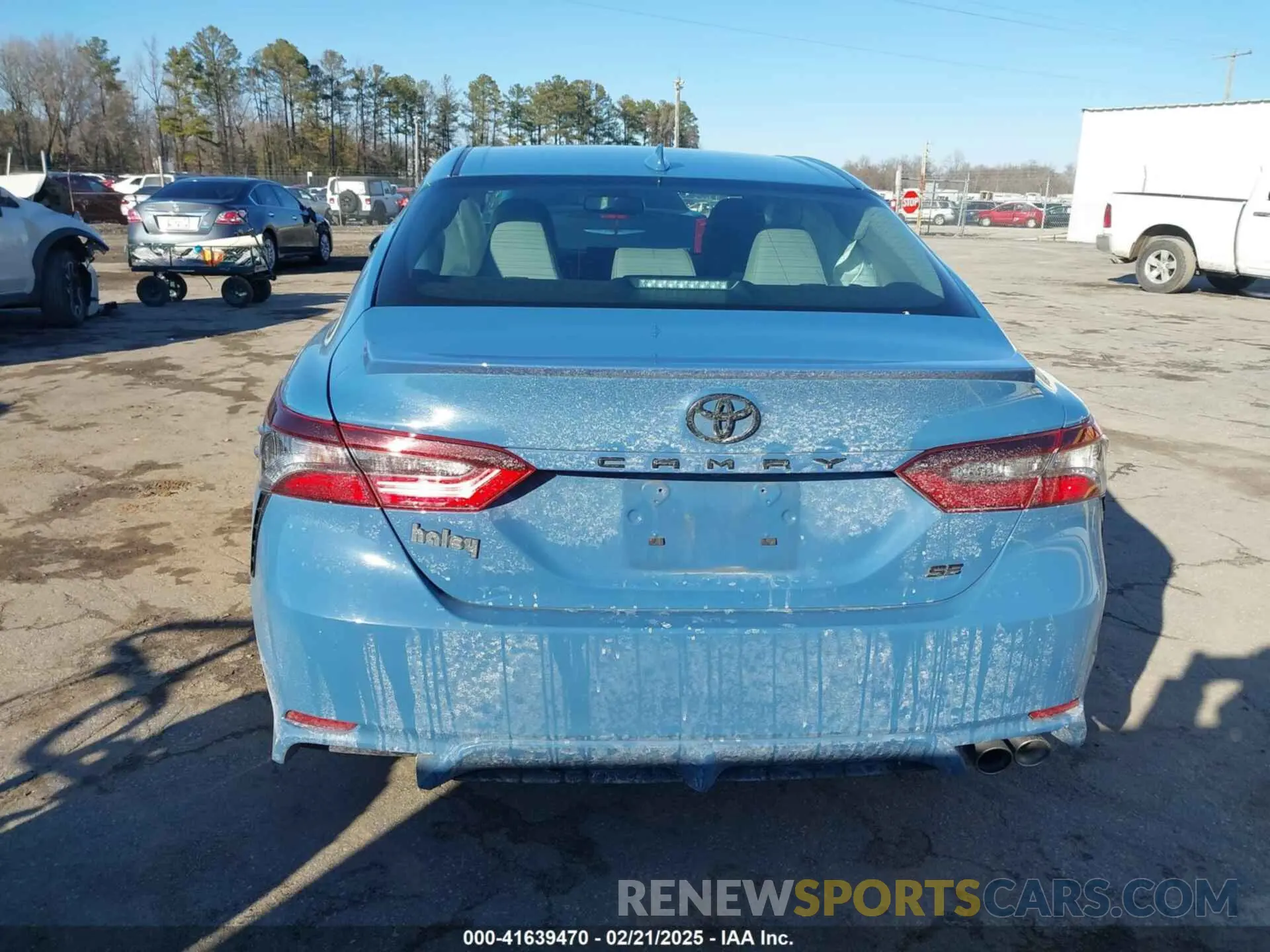 16 fotografías del automóvil dañado 4T1S11AKXPU125419 TOYOTA CAMRY 2023