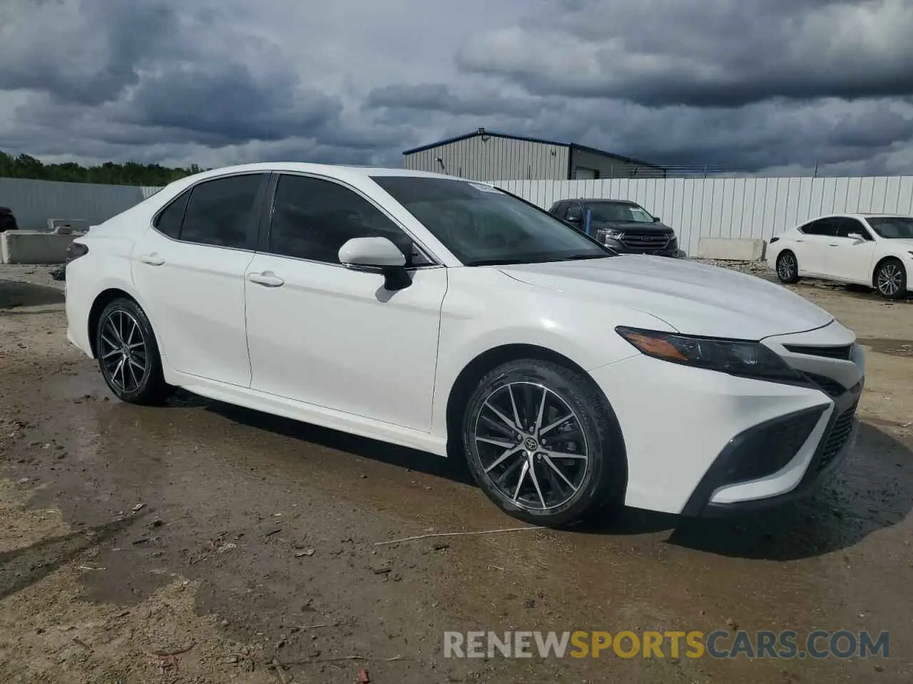4 fotografías del automóvil dañado 4T1S11AKXPU748281 TOYOTA CAMRY 2023