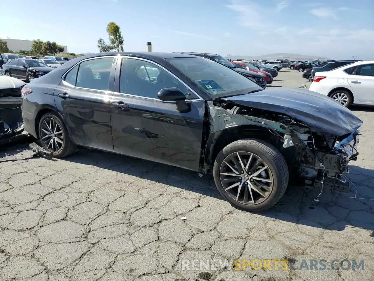 4 fotografías del automóvil dañado 4T1S11AKXPU798291 TOYOTA CAMRY 2023