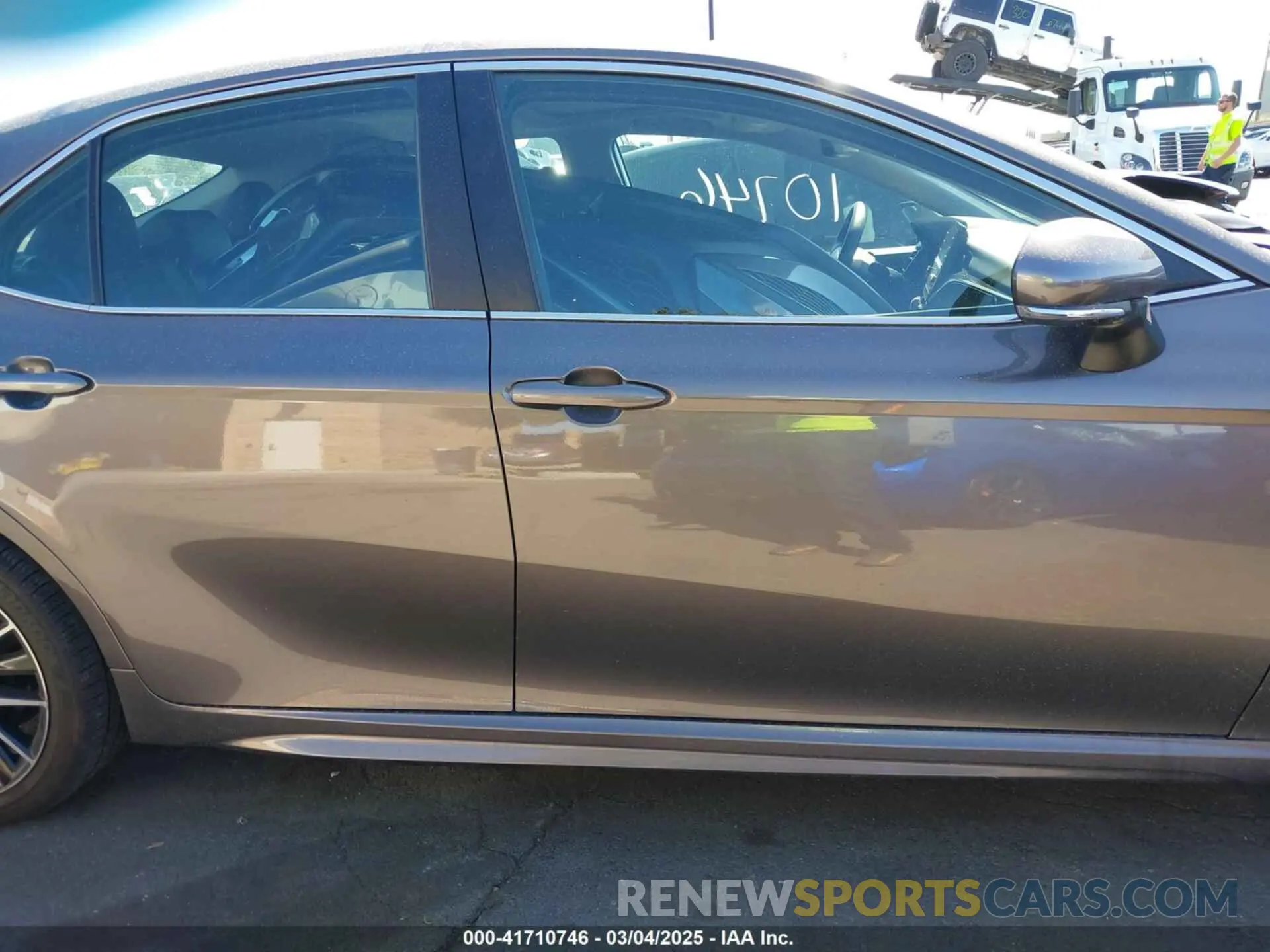 14 fotografías del automóvil dañado 4T1S31AK4PU613940 TOYOTA CAMRY 2023