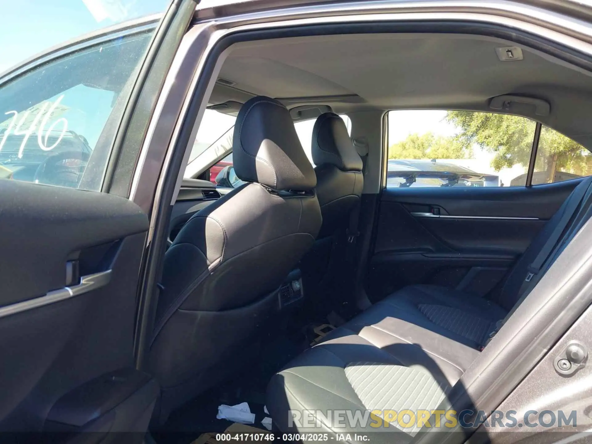 8 fotografías del automóvil dañado 4T1S31AK4PU613940 TOYOTA CAMRY 2023