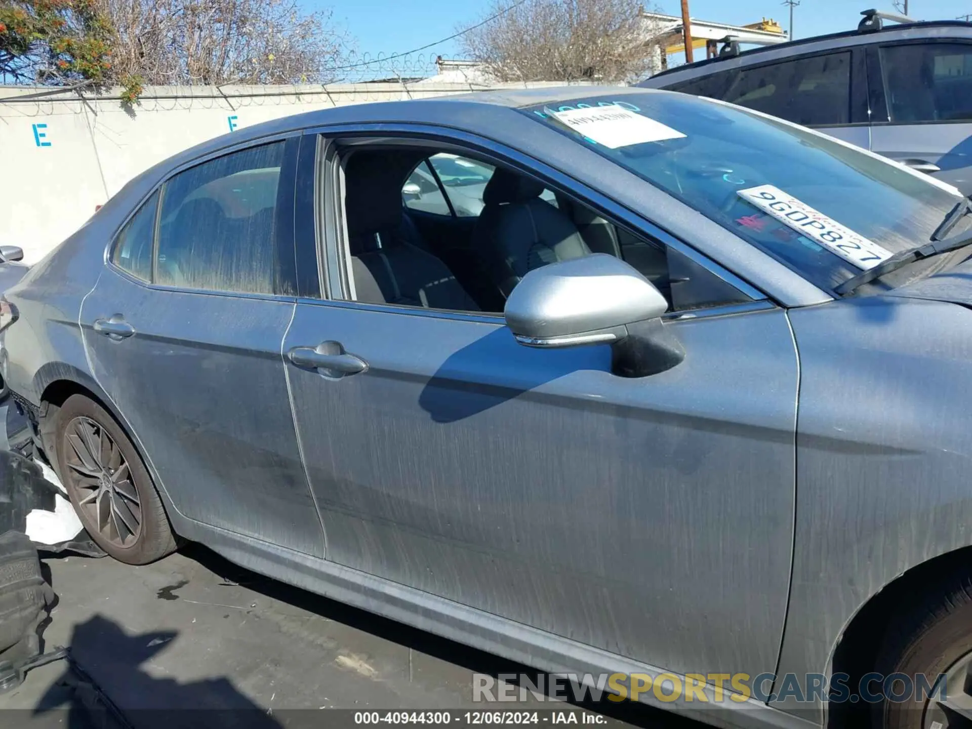 13 fotografías del automóvil dañado 4T1S31AKXPU614963 TOYOTA CAMRY 2023