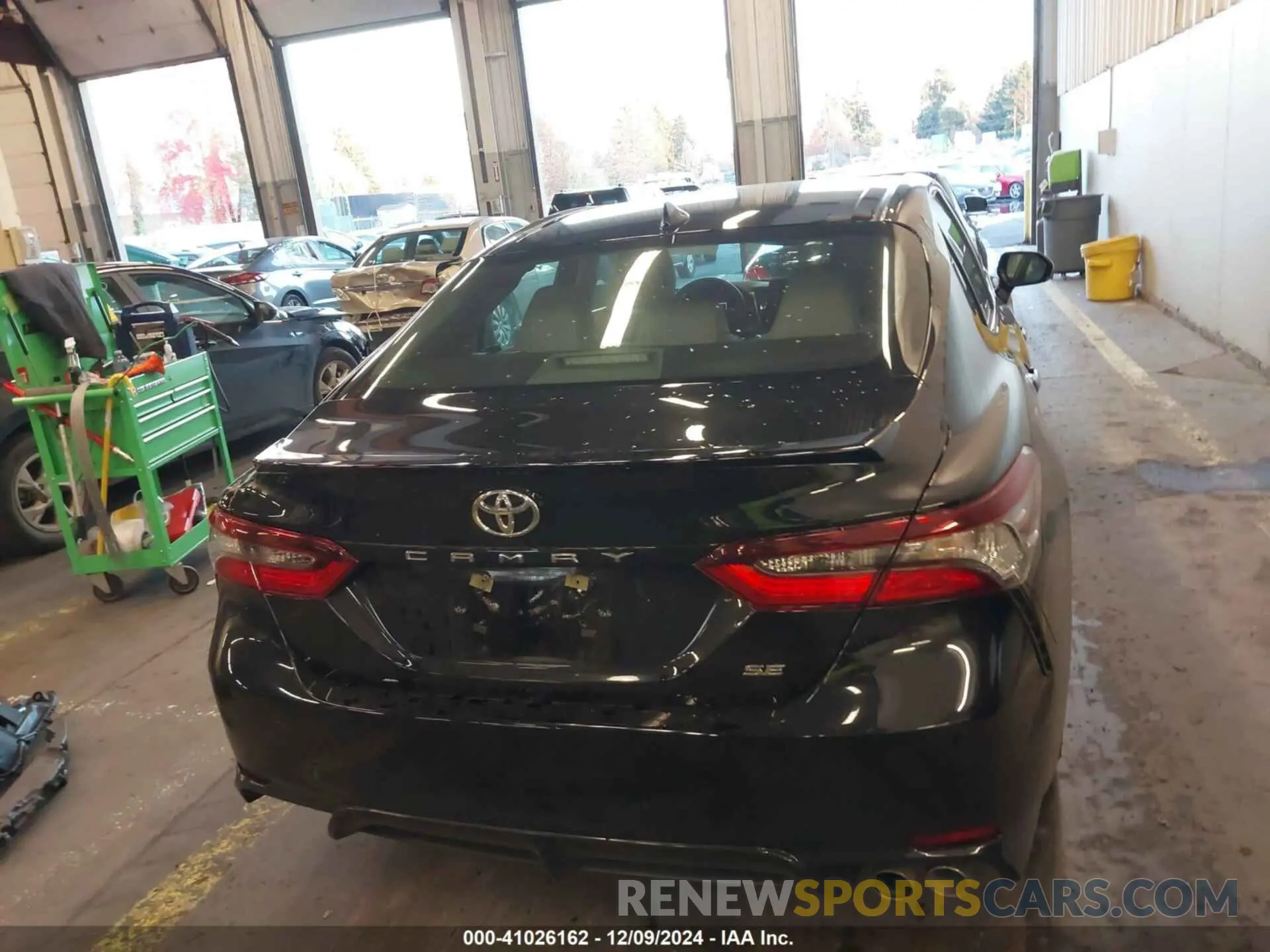 17 fotografías del automóvil dañado 4T1T11AK0PU760119 TOYOTA CAMRY 2023