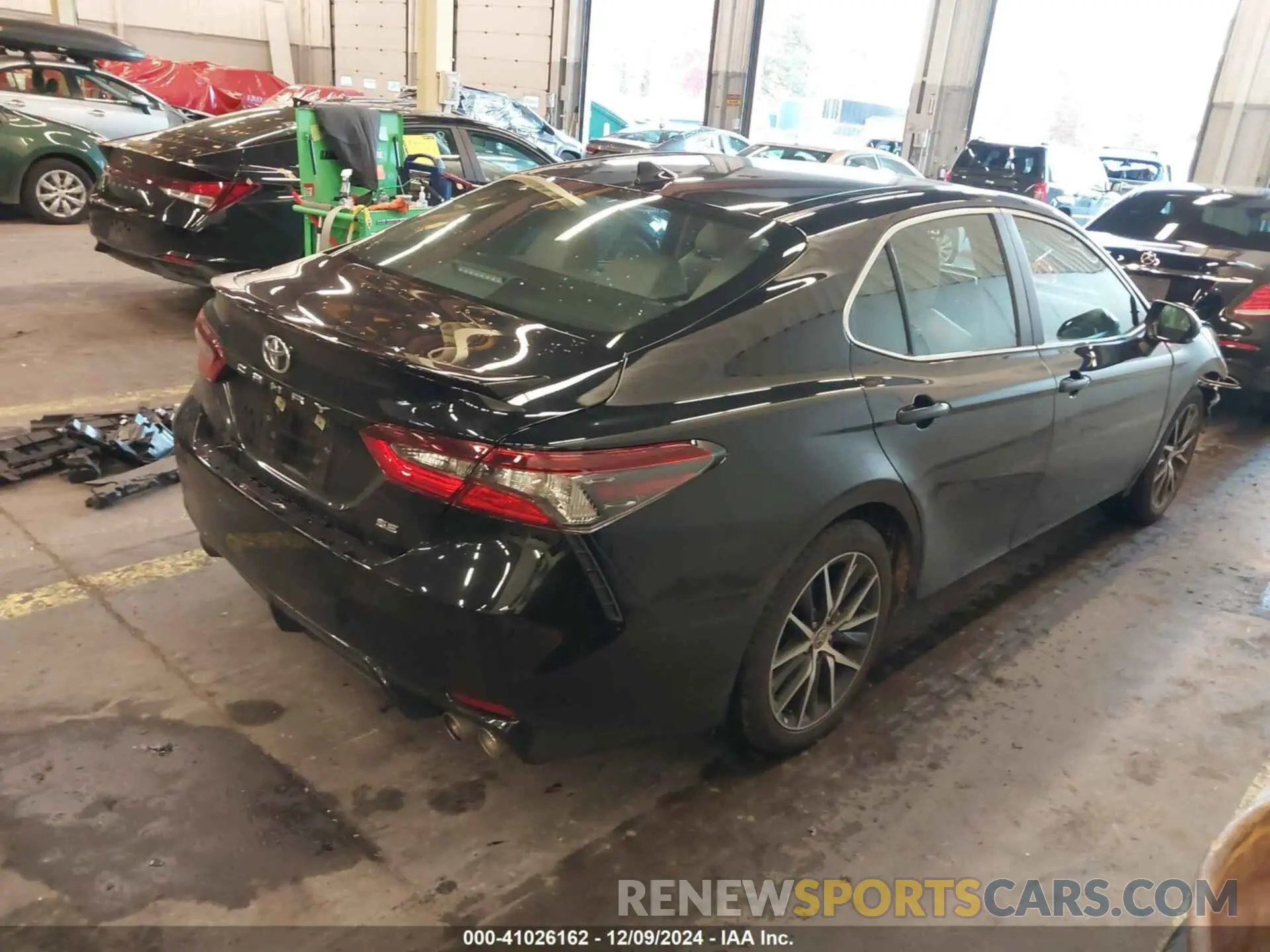 4 fotografías del automóvil dañado 4T1T11AK0PU760119 TOYOTA CAMRY 2023