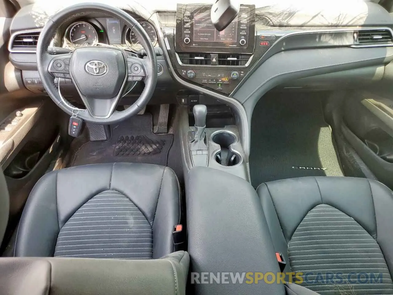 8 fotografías del automóvil dañado 4T1T11AK0PU779673 TOYOTA CAMRY 2023