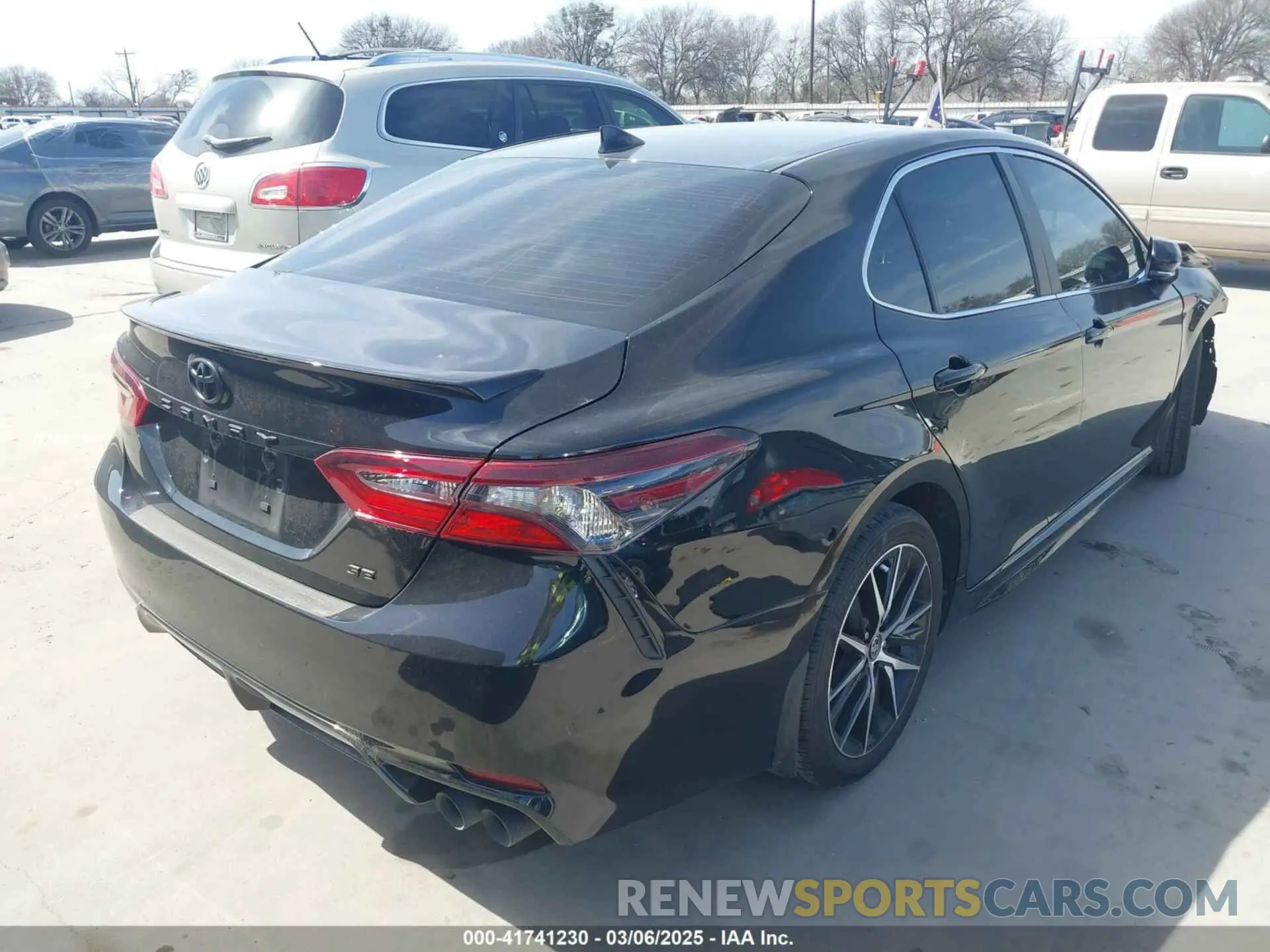 4 fotografías del automóvil dañado 4T1T11AK0PU828662 TOYOTA CAMRY 2023