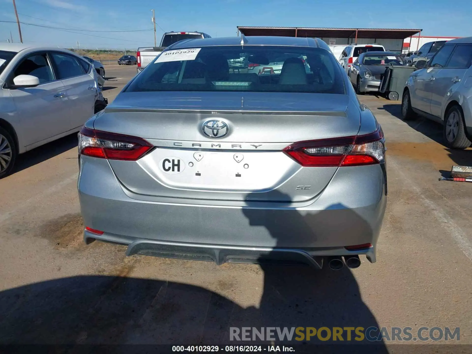 16 fotografías del automóvil dañado 4T1T11AK0PU831299 TOYOTA CAMRY 2023