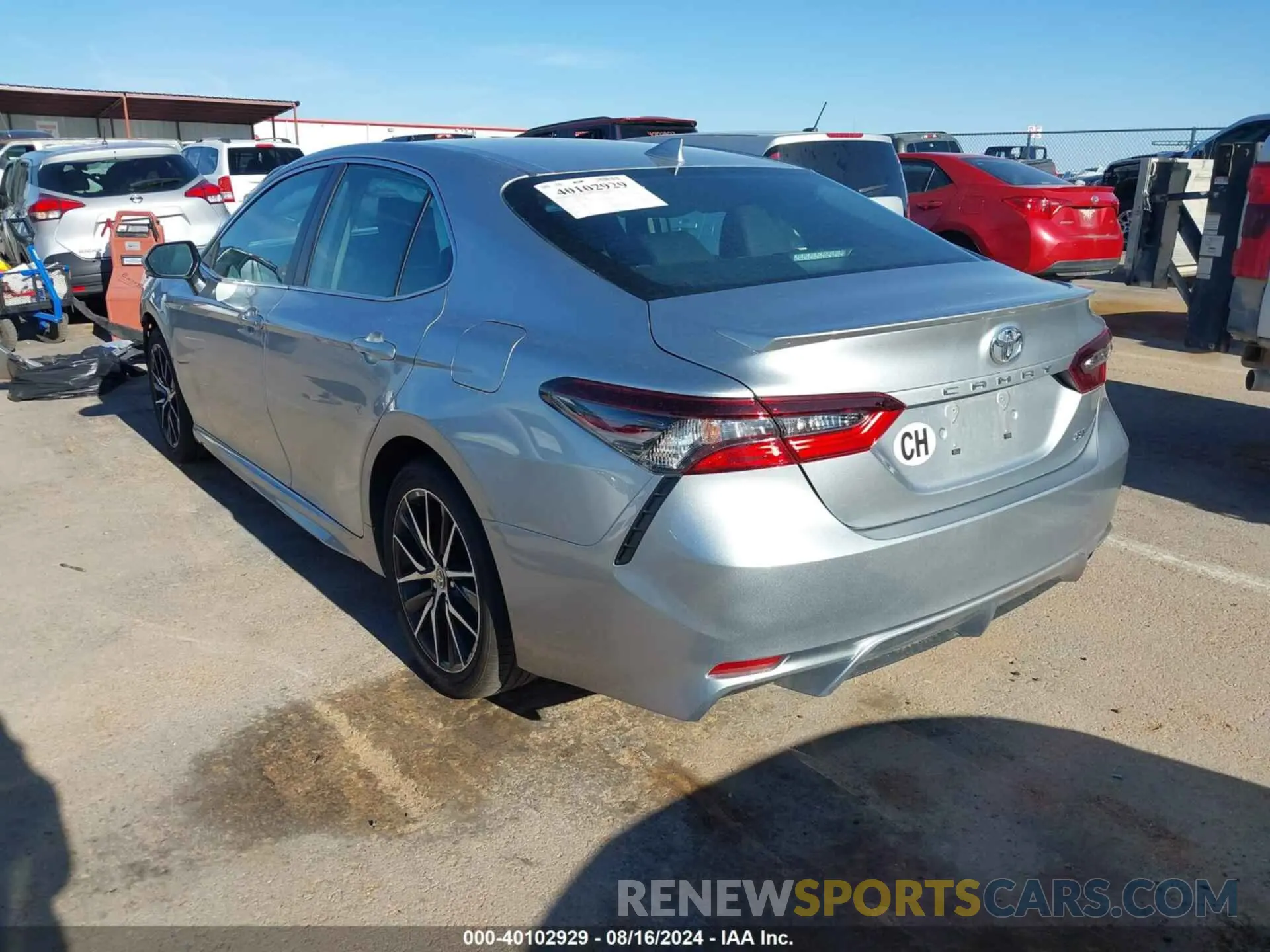 3 fotografías del automóvil dañado 4T1T11AK0PU831299 TOYOTA CAMRY 2023