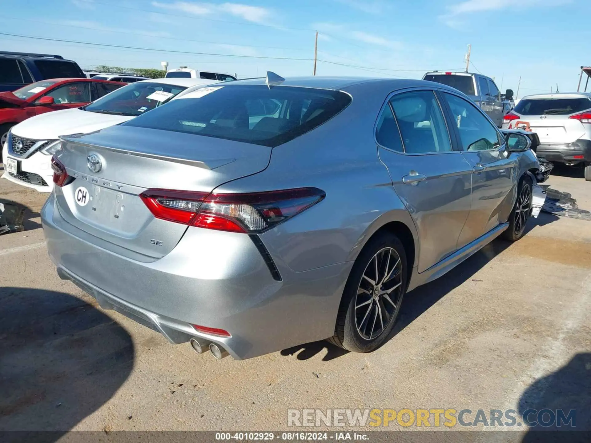 4 fotografías del automóvil dañado 4T1T11AK0PU831299 TOYOTA CAMRY 2023