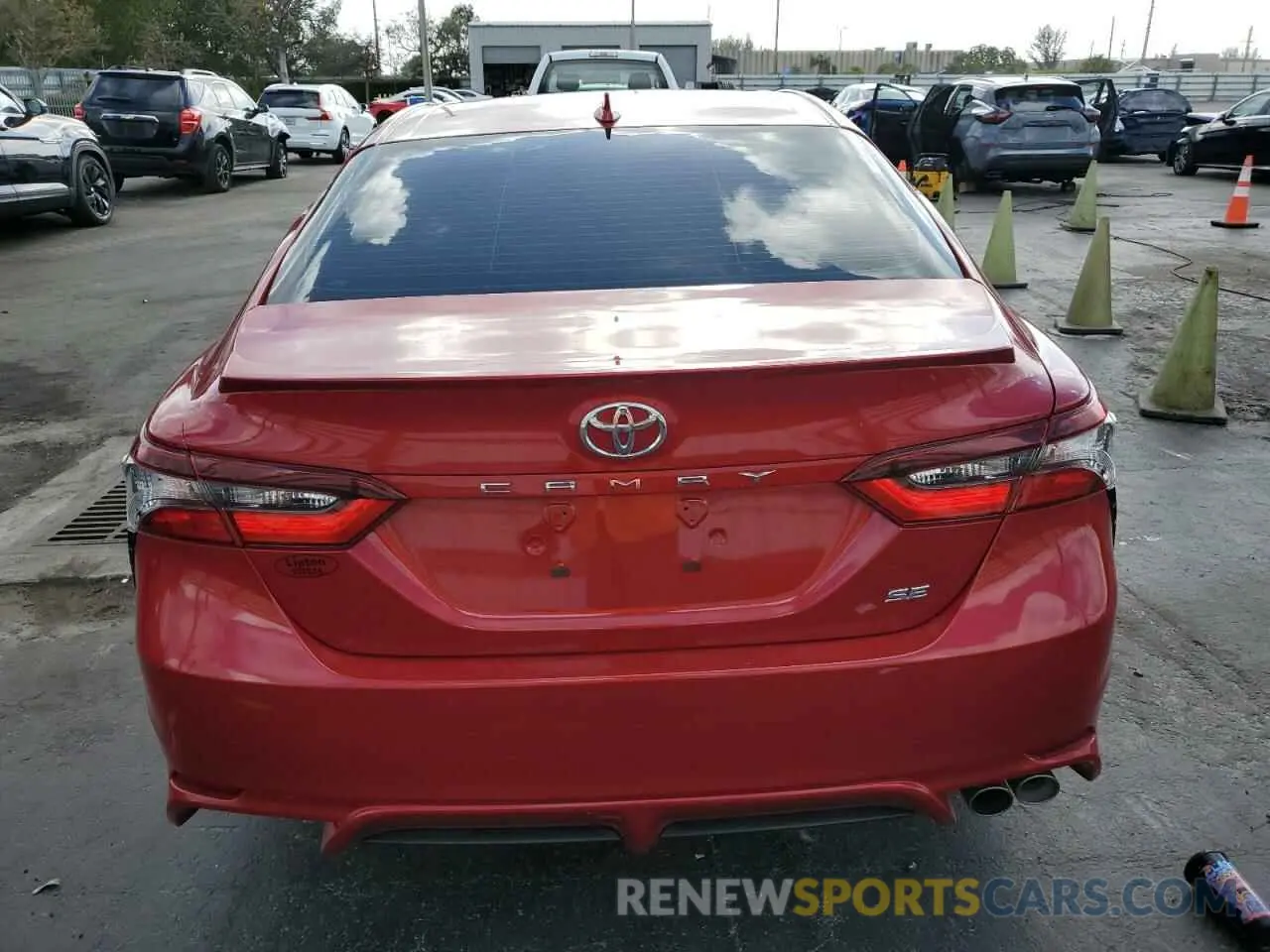 6 fotografías del automóvil dañado 4T1T11AK2PU127539 TOYOTA CAMRY 2023