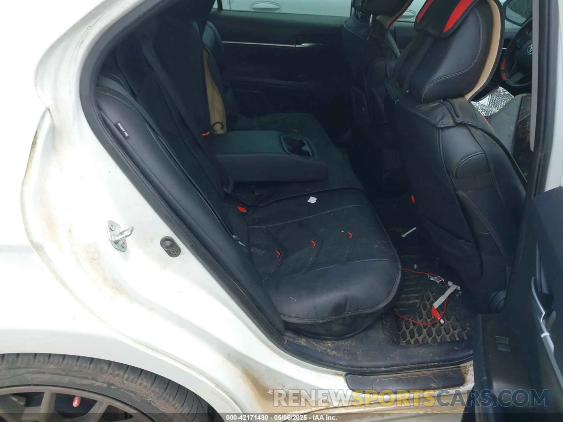 8 fotografías del automóvil dañado 4T1T11AK3PU111978 TOYOTA CAMRY 2023